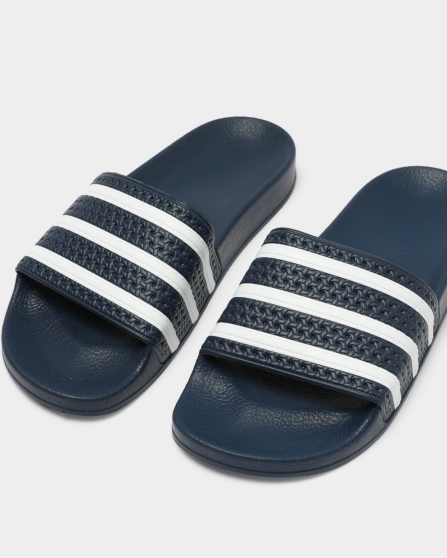 Adidas Originals Adilette Slide Navy/White Dynamic Traction Reliable stability