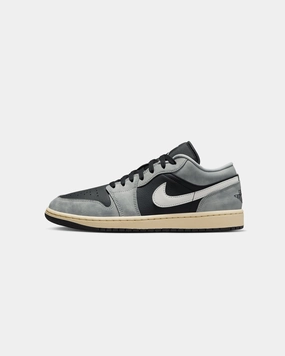 Padded collar Classic Comfort Jordan Air Jordan 1 Low SE "Smoke Grey" Lt Smoke Grey/Black-Sail