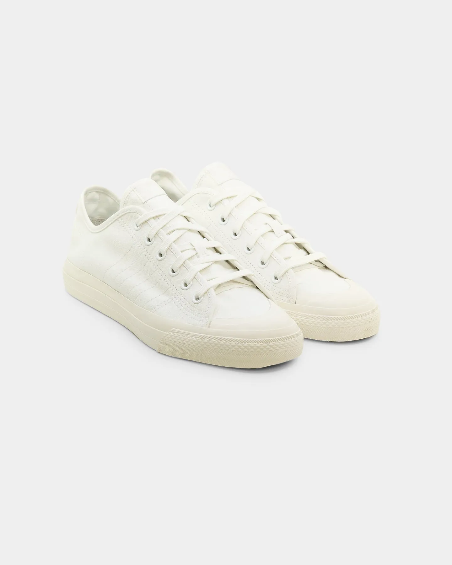 Signature flexibility All-day Grip Adidas Nizza RF Cloud White/Off White