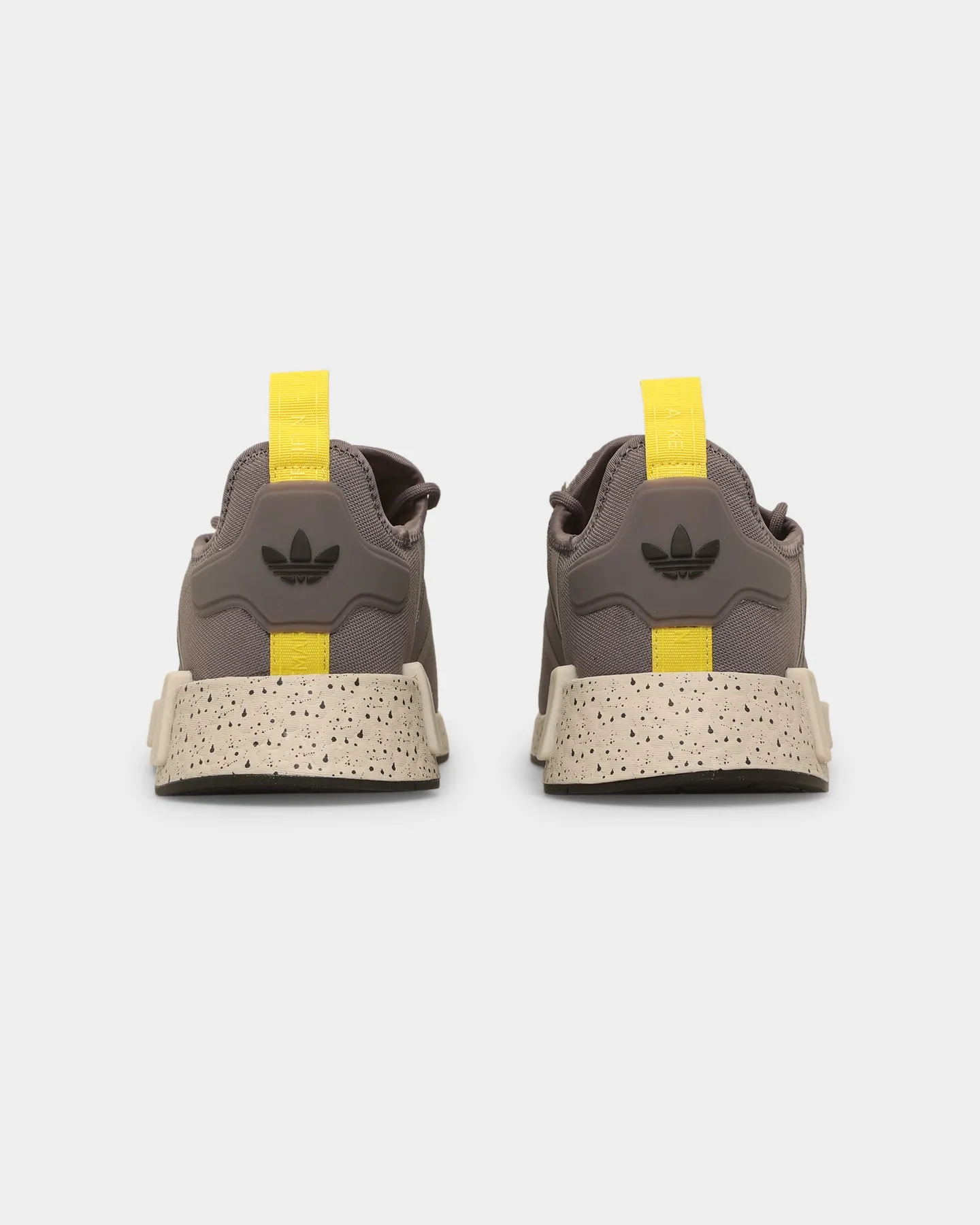 Grip Adidas NMD_R1 Trace Grey/Ftwr White