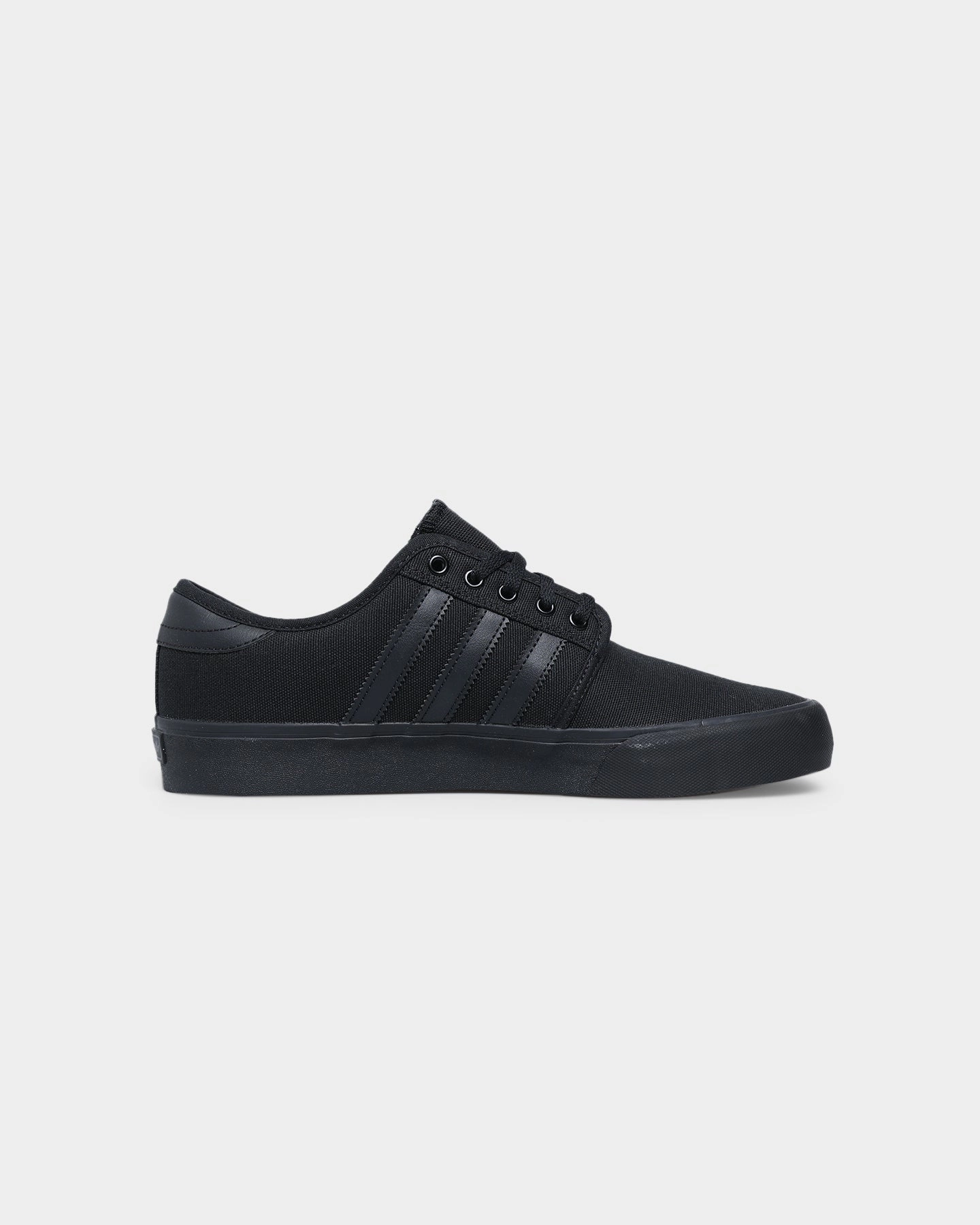 Adidas Seeley XT Core Black/Core Black/Core Black Waterproof Membrane Layer