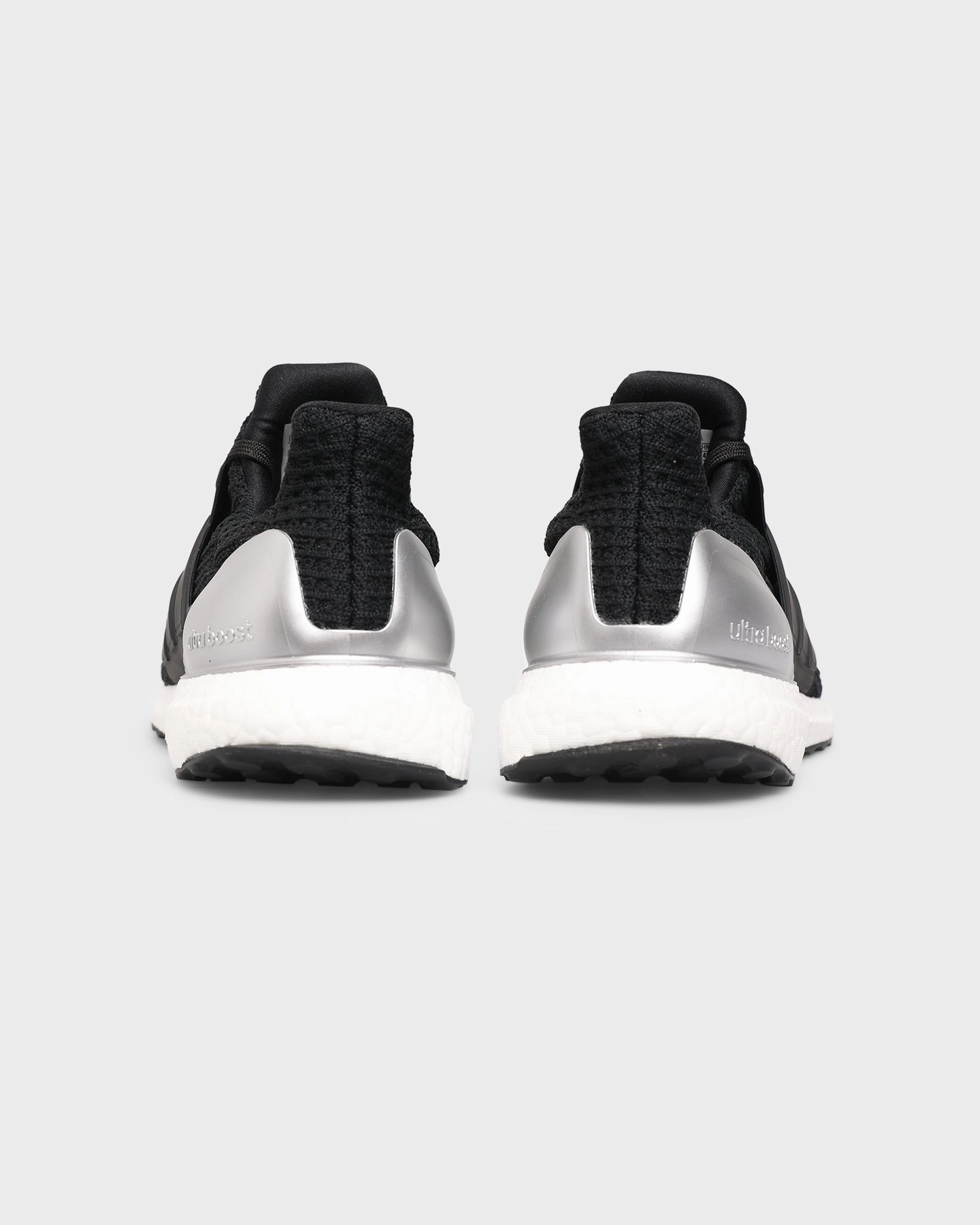 Adidas Women's Ultraboost 4.0 DNA Core Black/Core Black/Cloud White Sturdy Heel Counter Anti Odor Tech