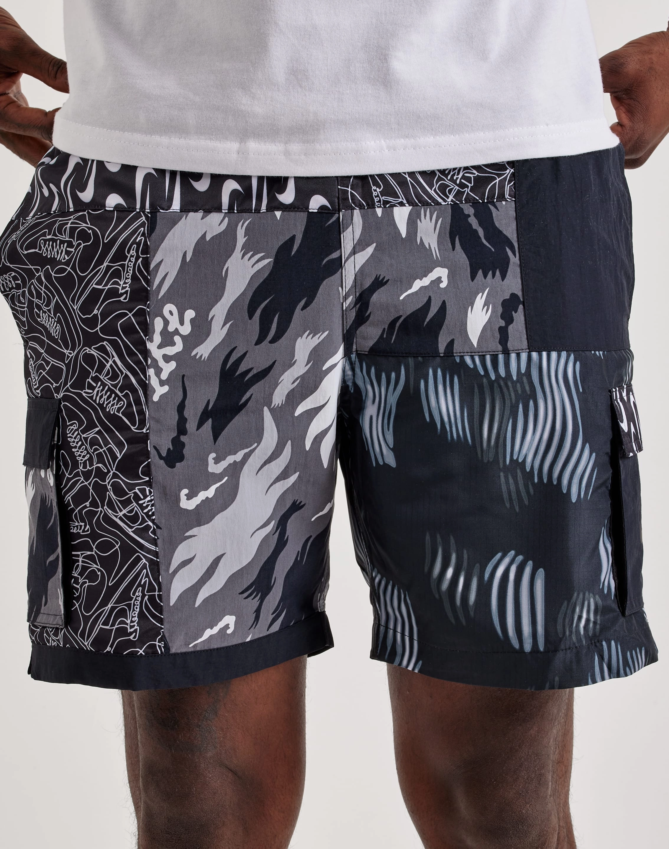 Nike Swim Voyage Volley Shorts Designer Style practical user