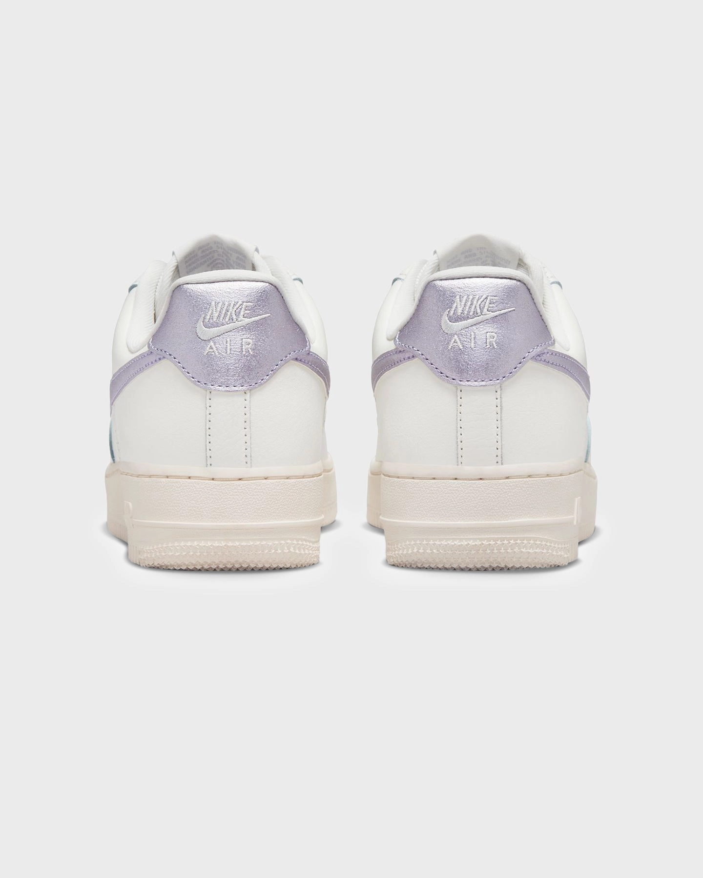 Ergonomic Footbed Eco Friendly Manufacturing Process Nike Women's Air Force 1 '07 Essentials Sail/Oxygen Purple