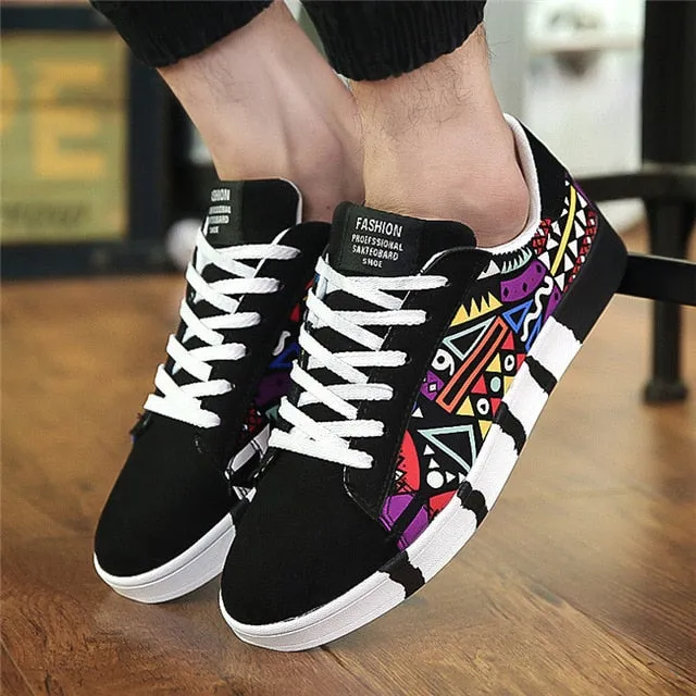 Breathable Perforations Men Casual Canvas Shoes Fashion Print Sneakers Summer Trainers Leisure Shoes Men's Flats Slip Shoes Chaussures pour hommes