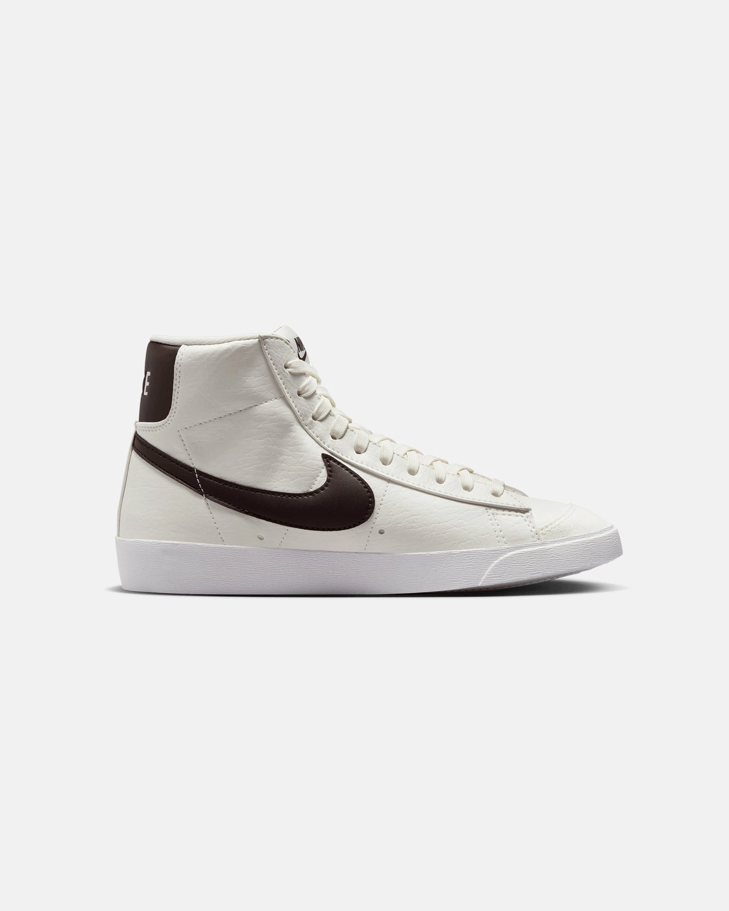 Casual Support Nike Women's Blazer Mid '77 Sail/Baroque Brown