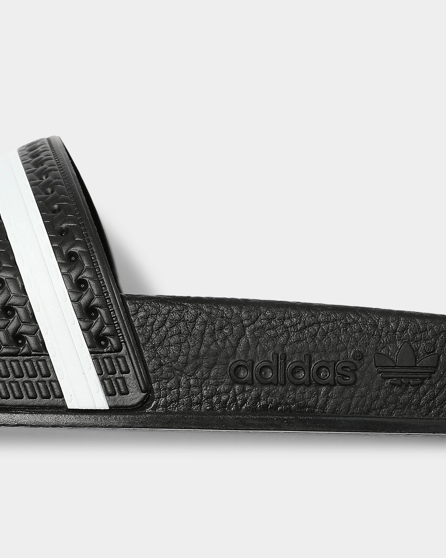 Flexible Support Adidas Originals Adilette Slide Black/White