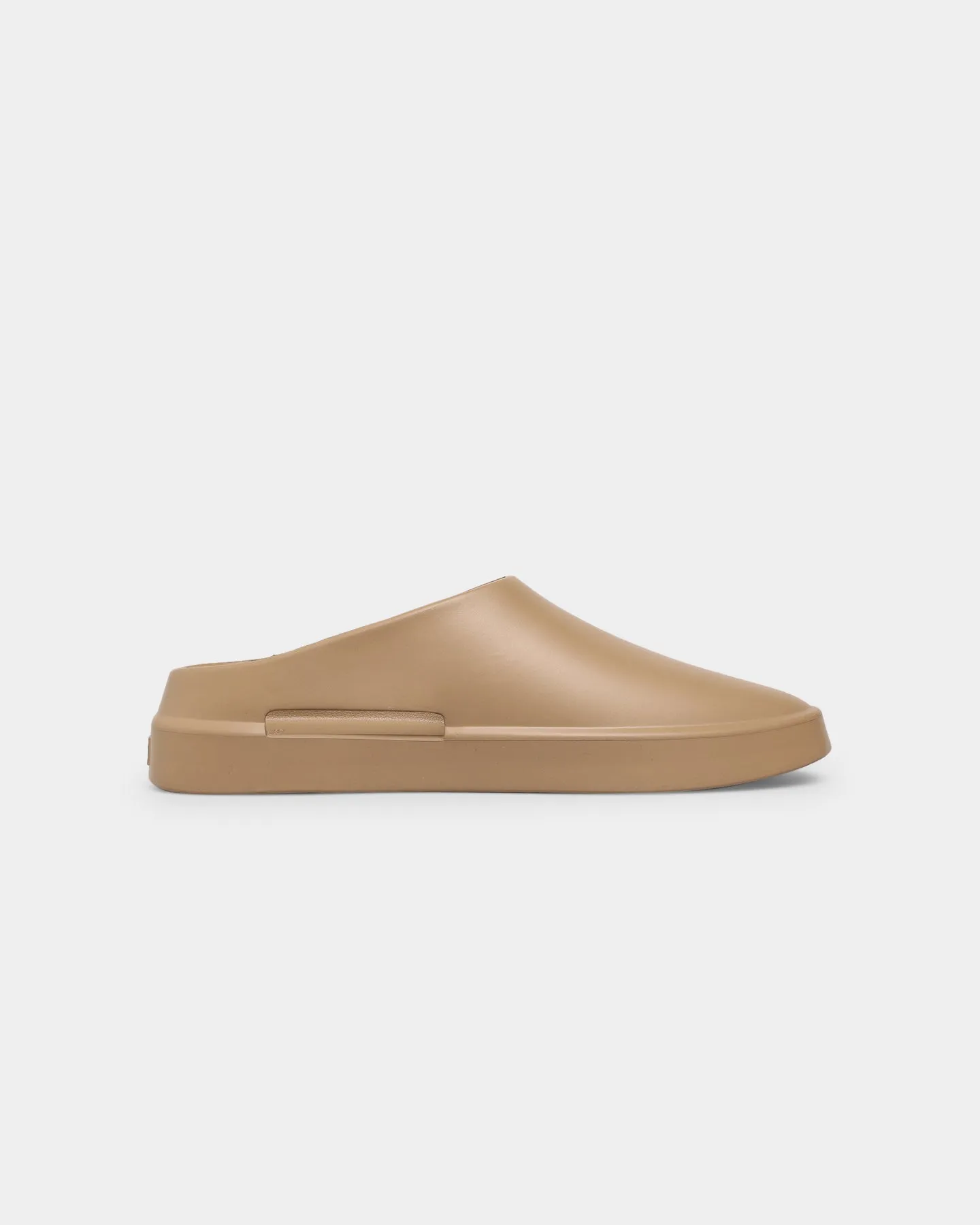 Anti Slip Tread Pattern Saint Morta Flow Slides Tan