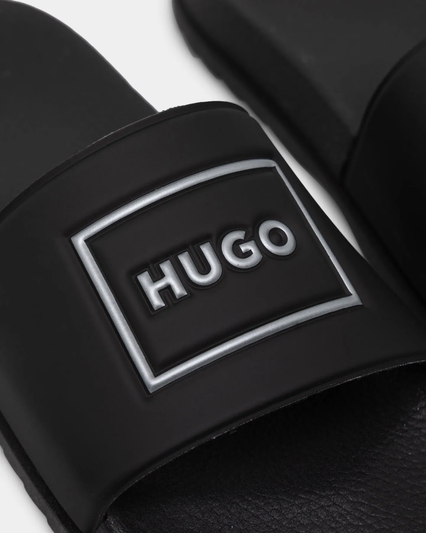 Collapsible design buckle - up style Hugo Boss Match It Slides Black