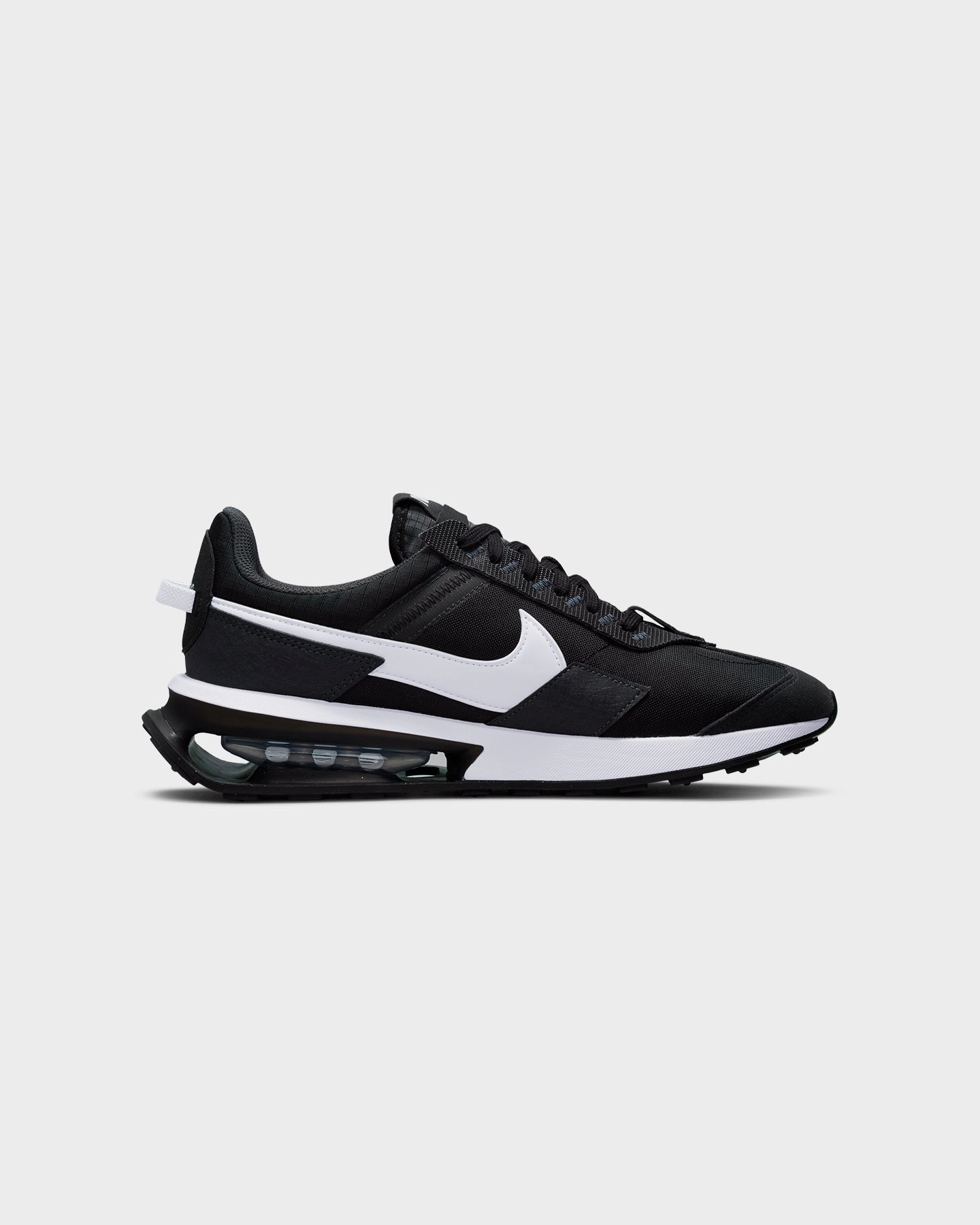 Refined performance Luxe Touch Nike Air Max Pre-Day Black/White