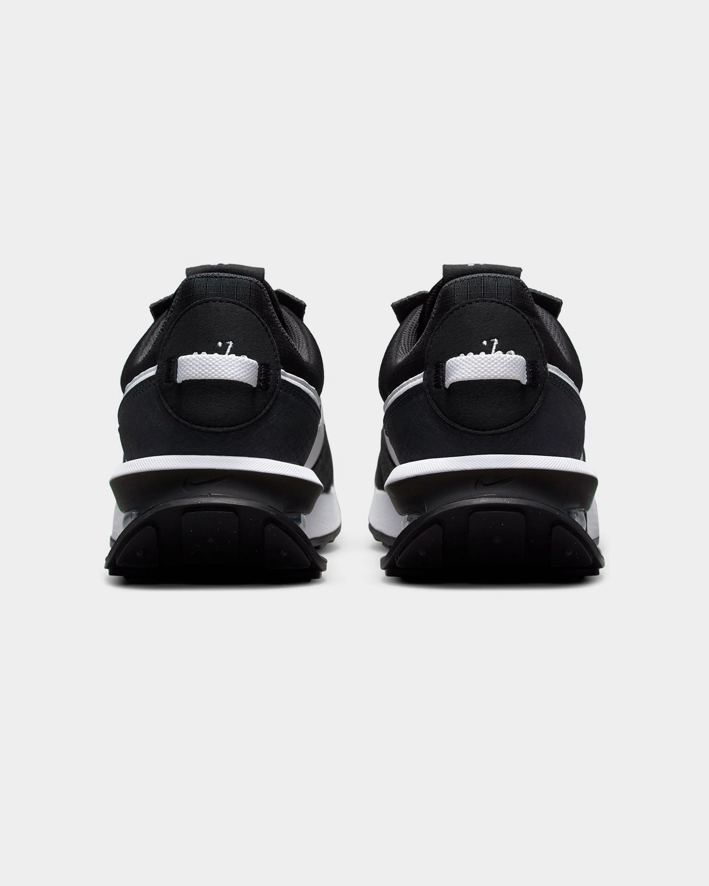 Nike Air Max Pre-Day Black/White snowboarders - specific benefits machine-made
