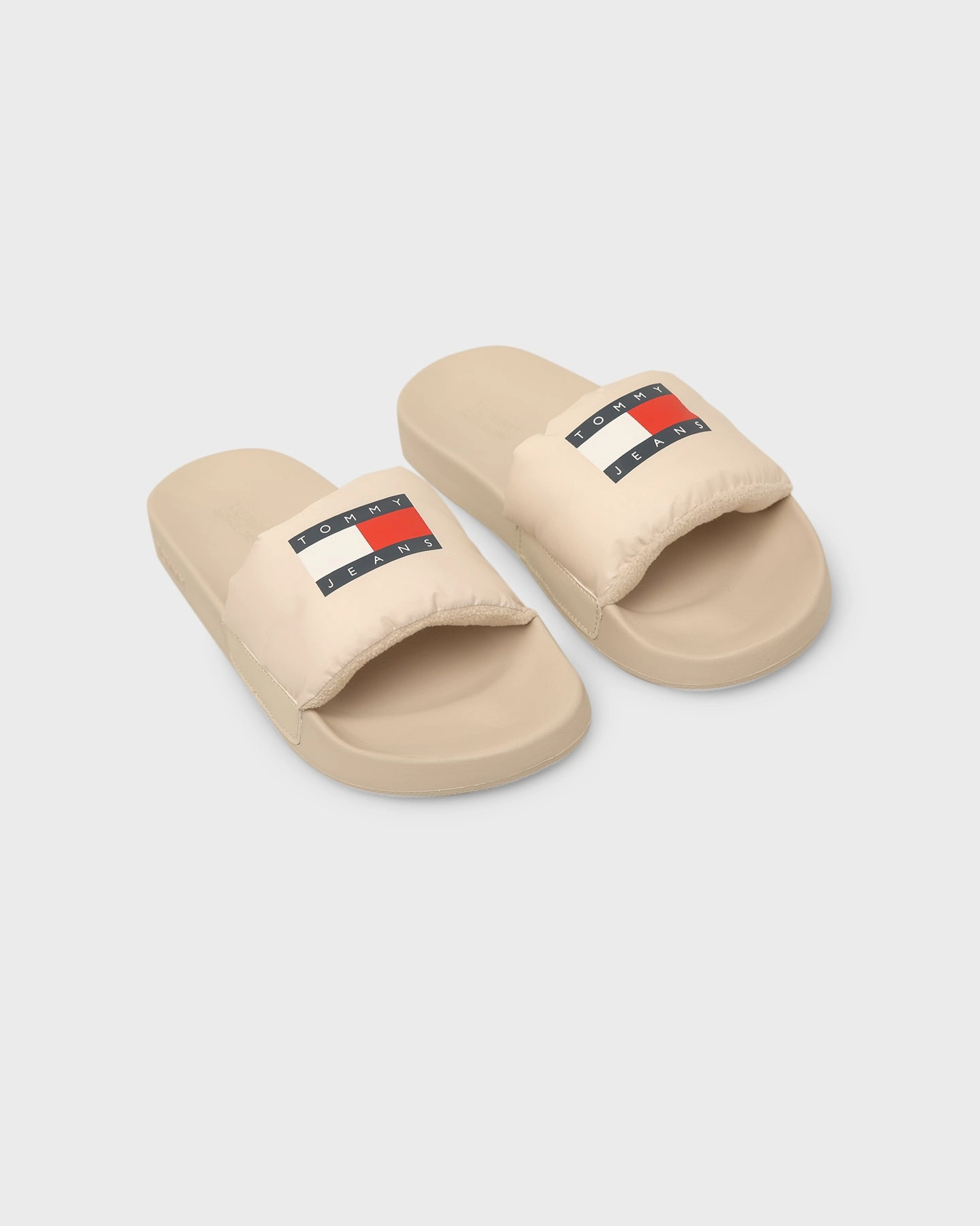 Tommy Jeans Women's Padded Pool Slide Stony Beige Flex groove