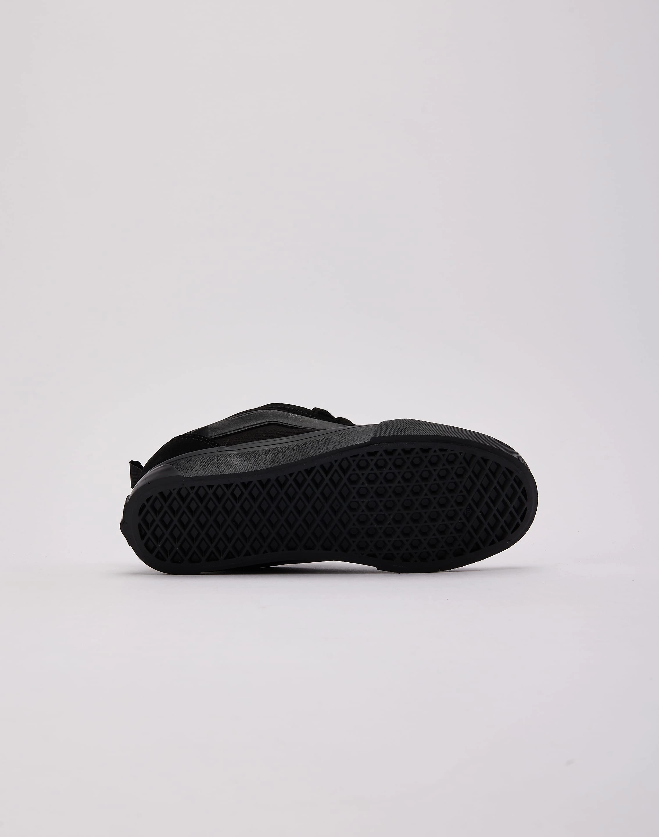 Vans Knu Skool Grade-School yoga enthusiasts - specific benefits