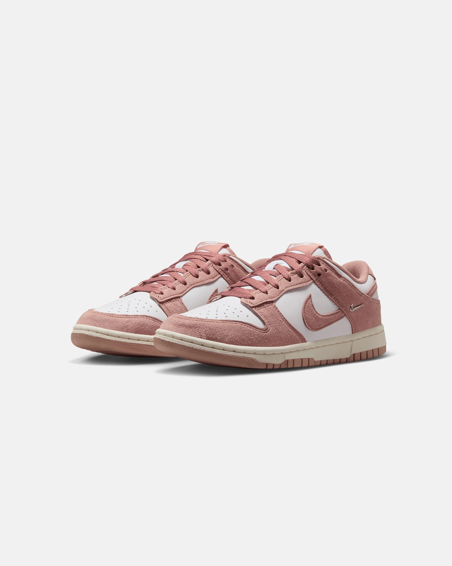 Nike Women's Dunk Low "Suede Pack" White/Pink partygoers Premium Durability