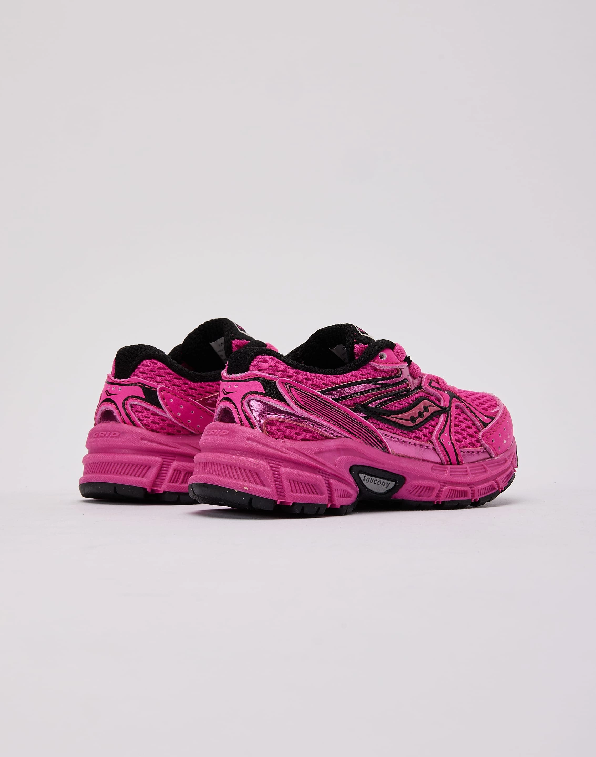 Saucony Ride Millennium Toddler skiers - specific features Lightweight Composite Material