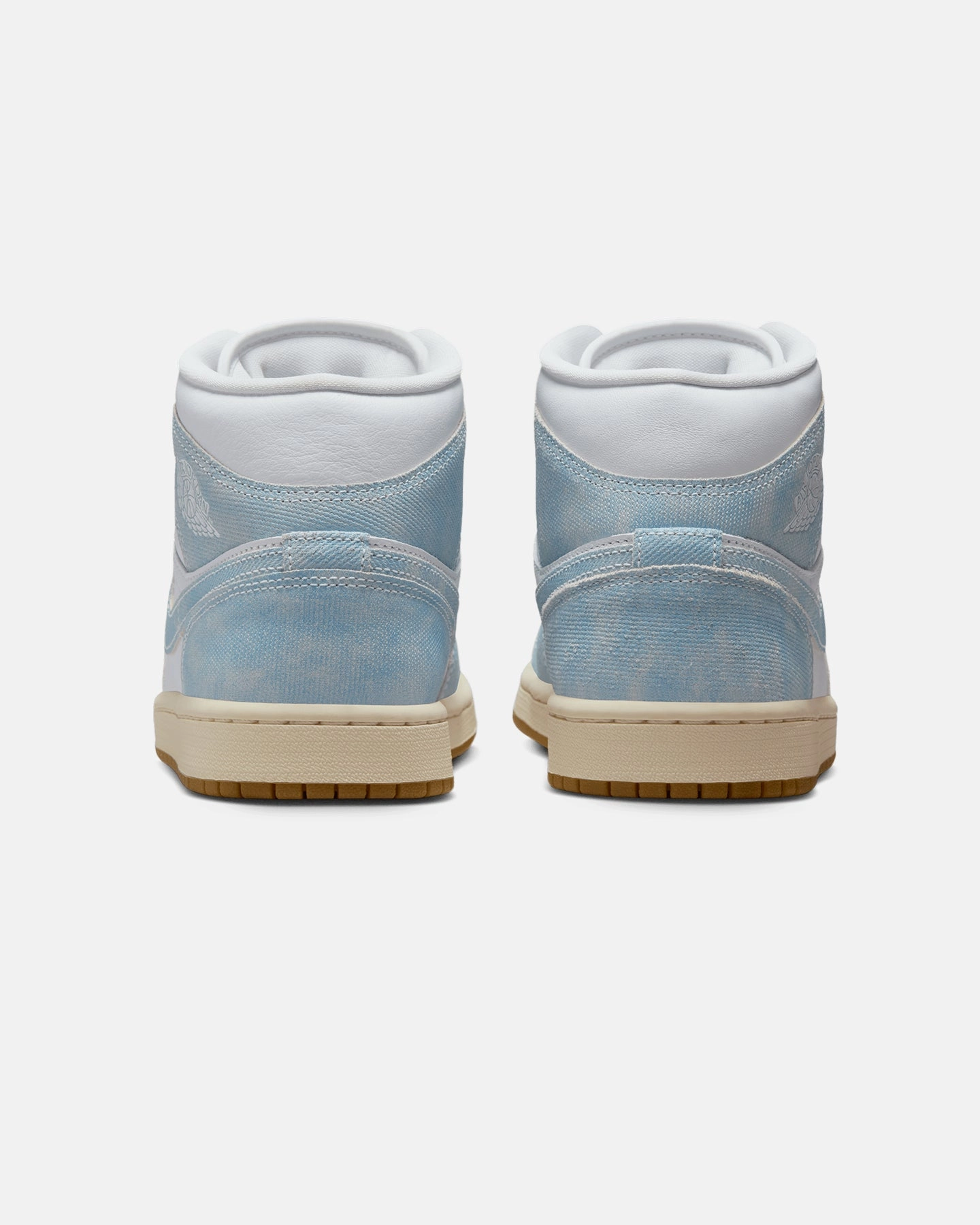 rollerblading Shock Dispersing Outsole Jordan Women's Air Jordan 1 Mid SE "Denim" Blue/Gum
