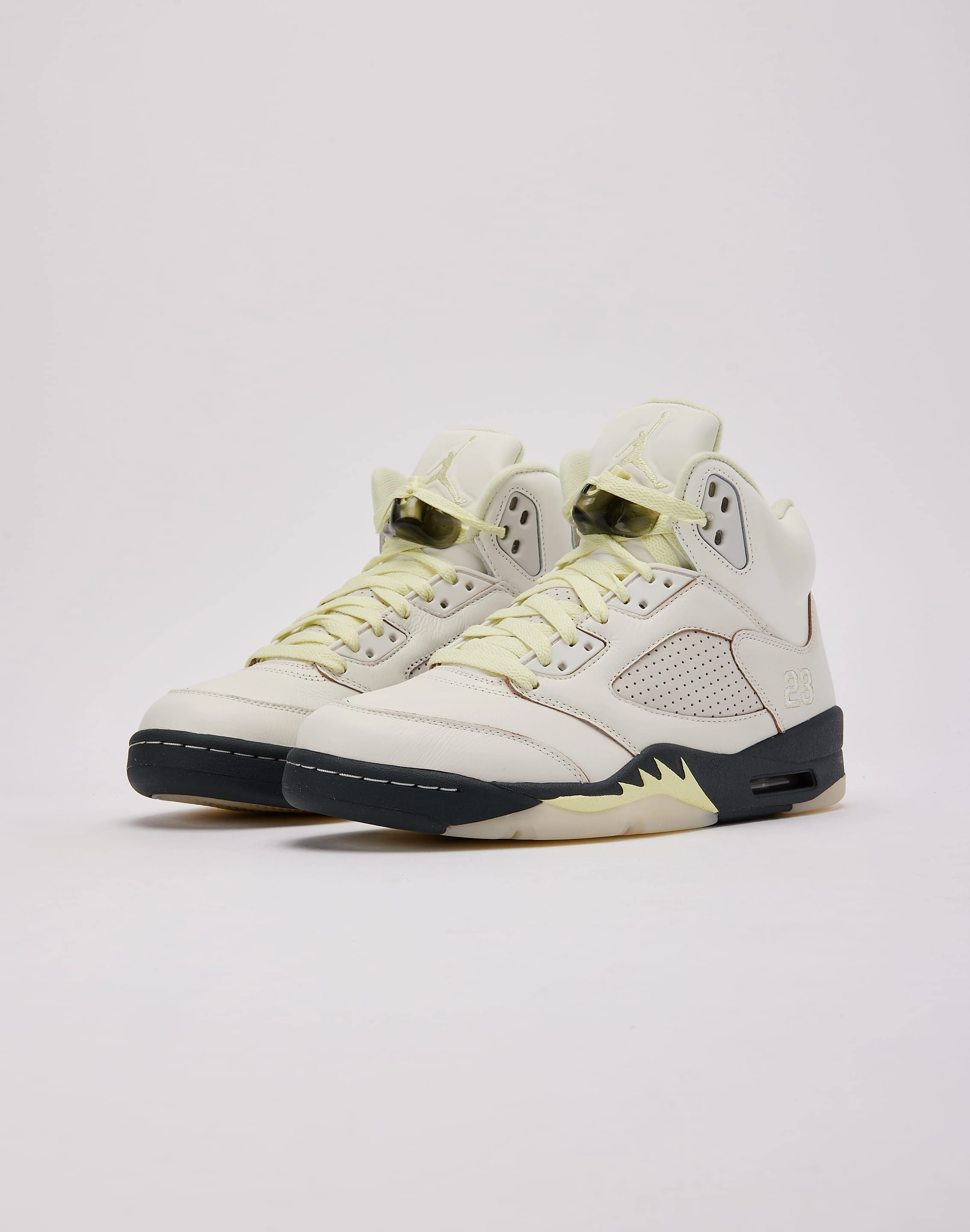 Tailored Comfort Lean Ride Jordan Air Jordan 5 Retro 'Luminous Green and Sail'