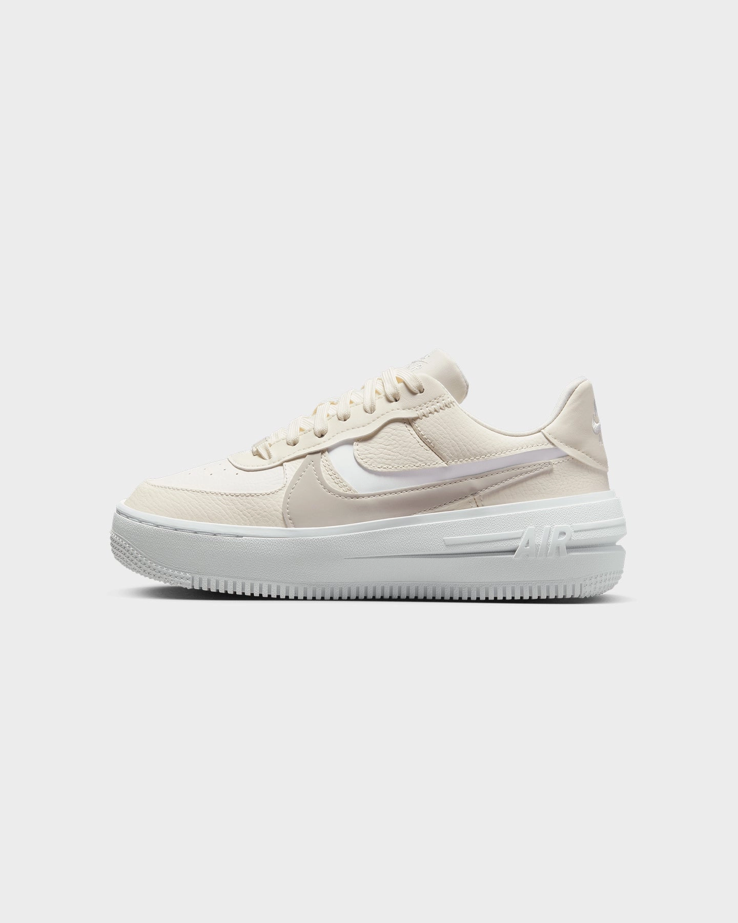 Comfortable Feel Nike Women's Air Force 1 PLT.AF.ORM Pale Ivory/Summit White