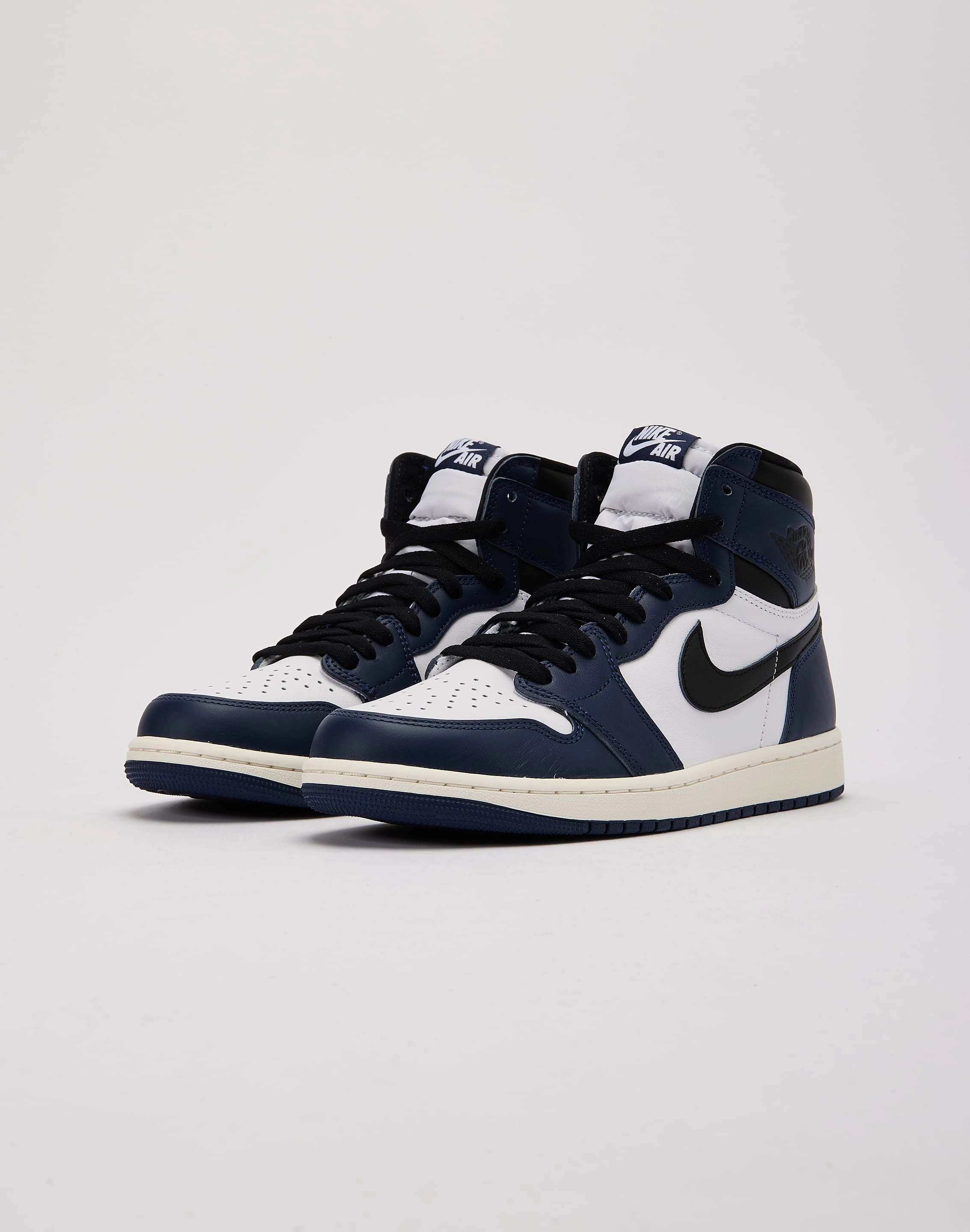 Lace Loop Jordan Air Jordan 1 Retro High OG 'Midnight Navy'