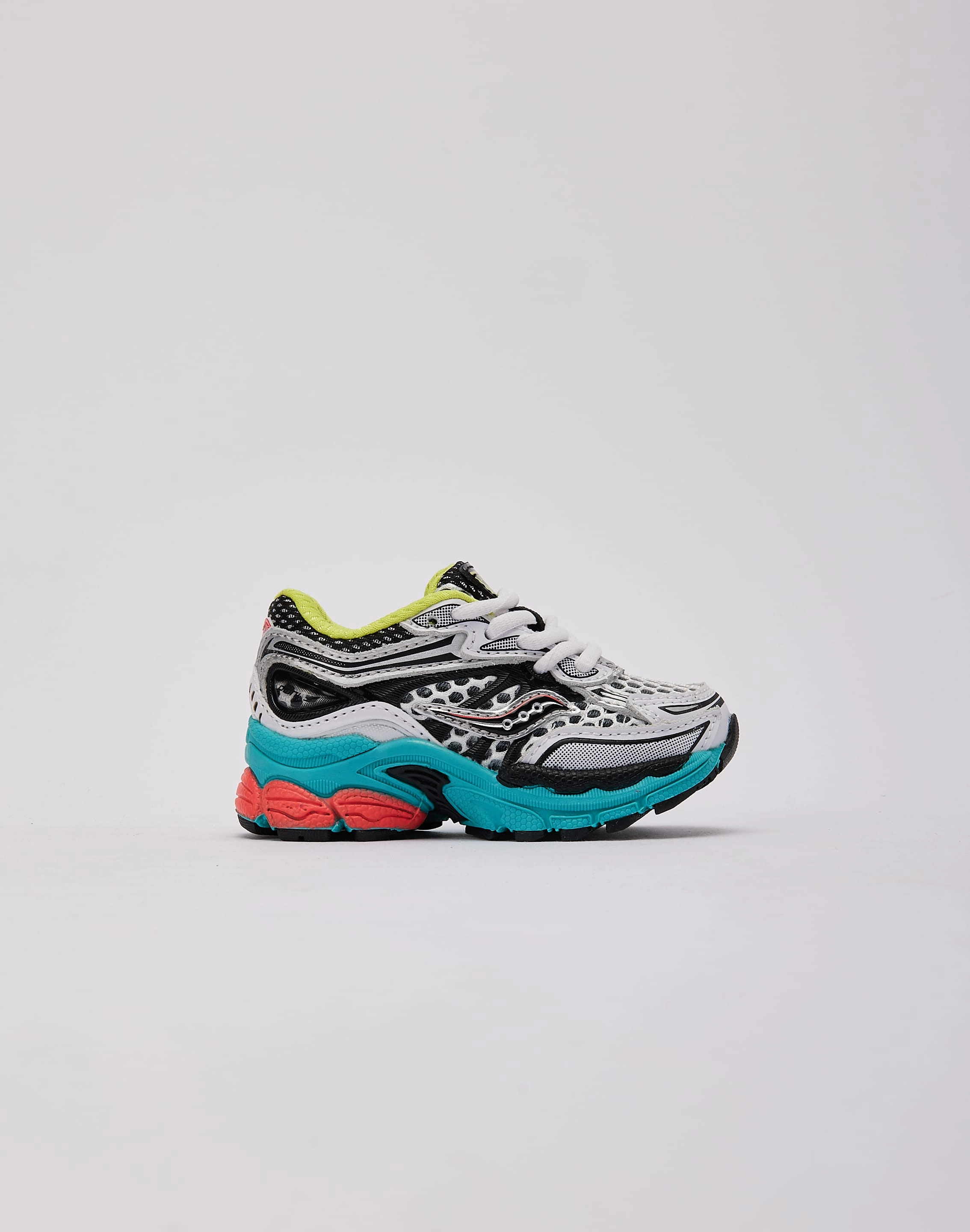 Saucony Omni 9 Toddler Thermoregulating Insoles golfers - specific benefits