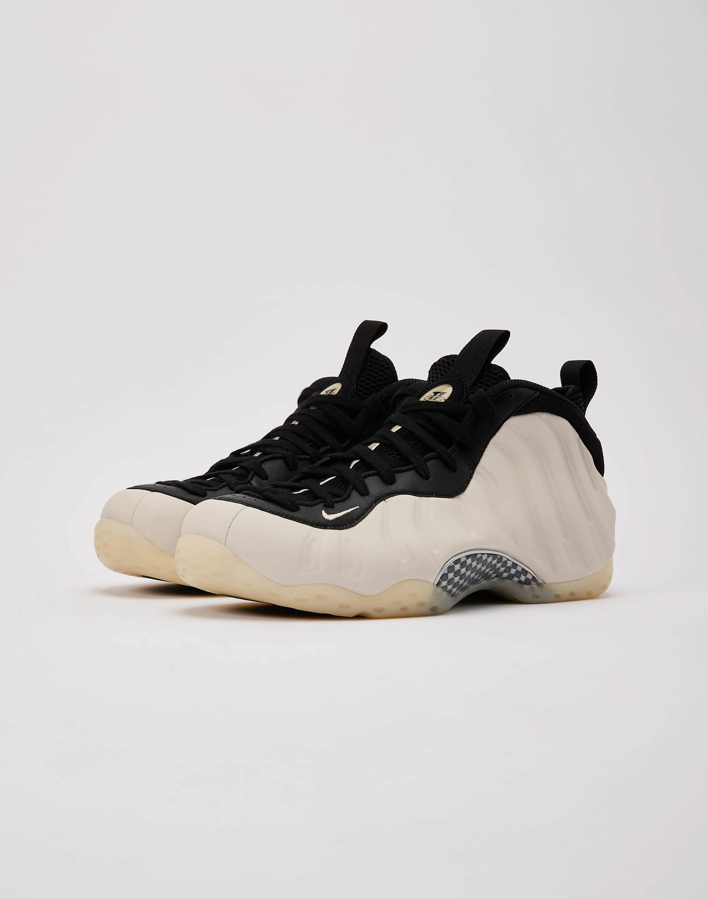 Compact Build All-Day Stability Nike Air Foamposite One 'Light Orewood Brown'