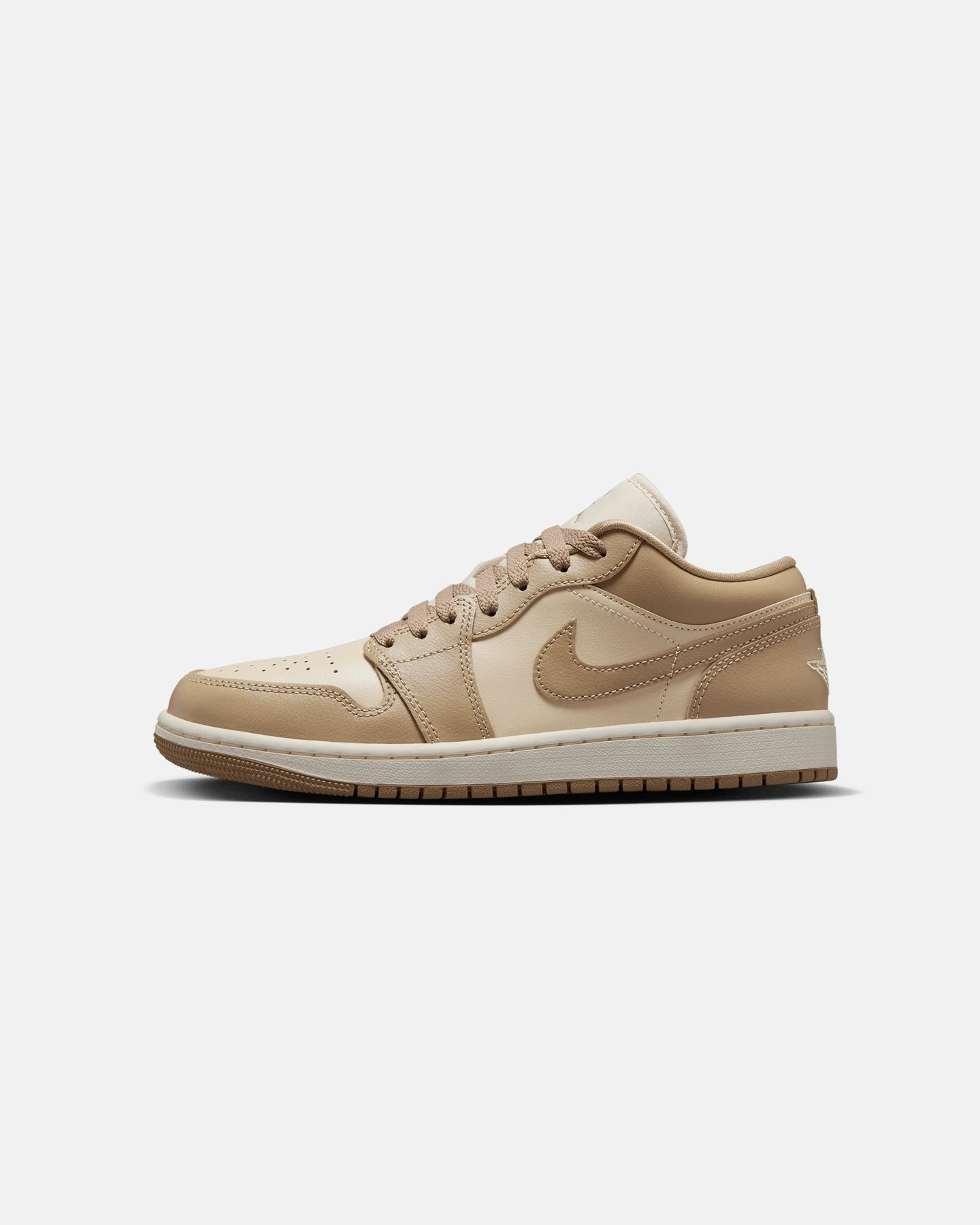 beach - style Jordan Women's Air Jordan 1 Low "Rattan" Rattan/Desert Camo-Sail