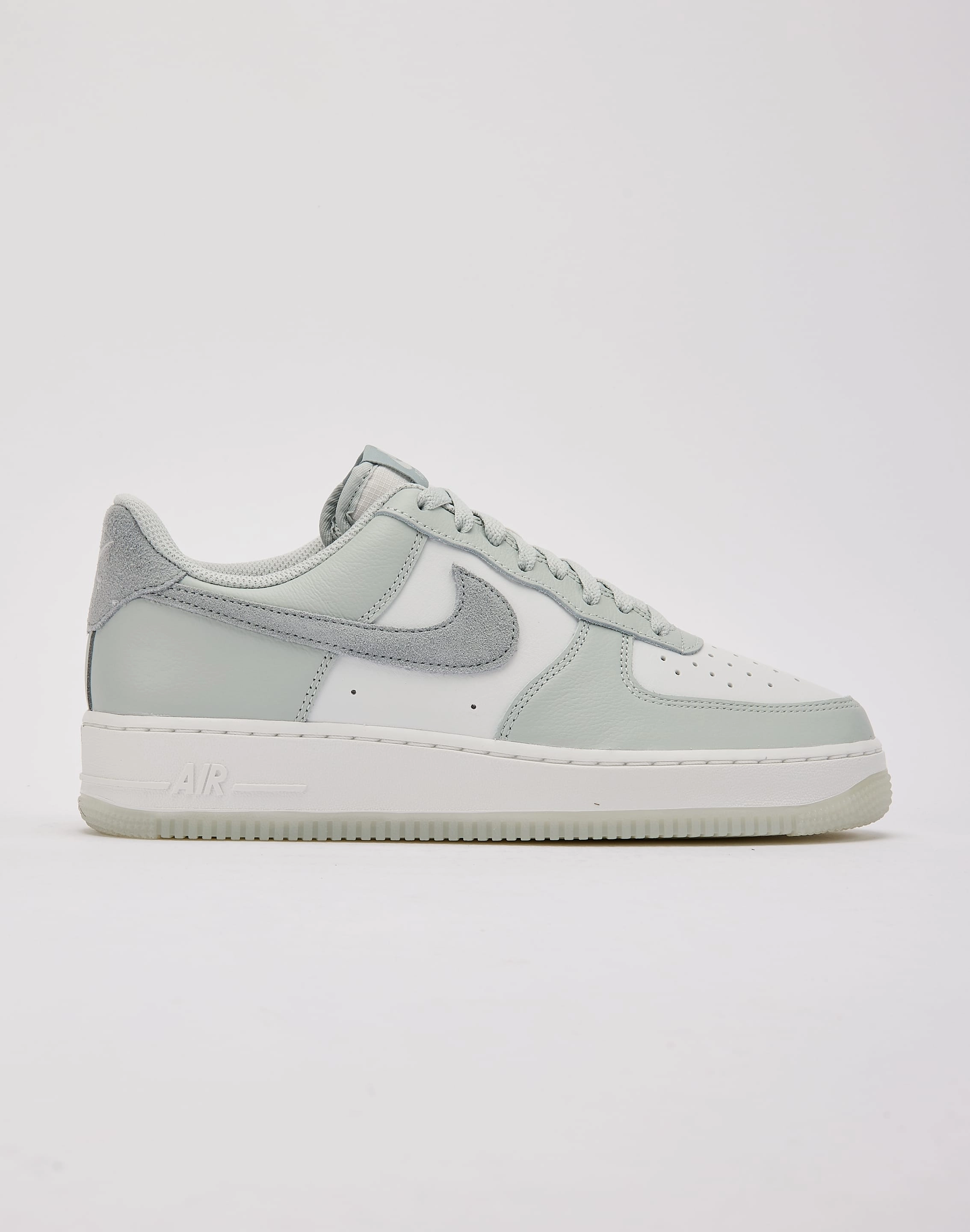 Nike Air Force 1 Low '07 LV8 Woven Texture