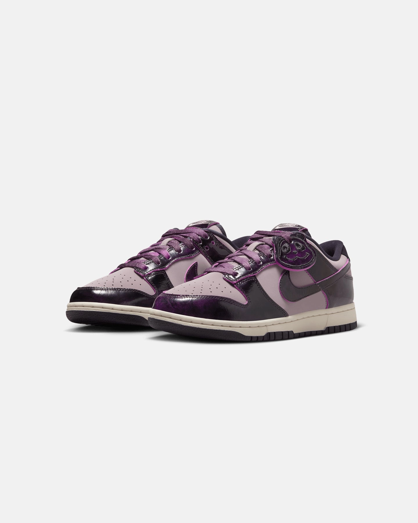 Nike Women's Dunk Low "Panda Universe Pack" Lt Violet Ore/Lt Magenta/Sail Flexible Sole Technology Flexible Construction