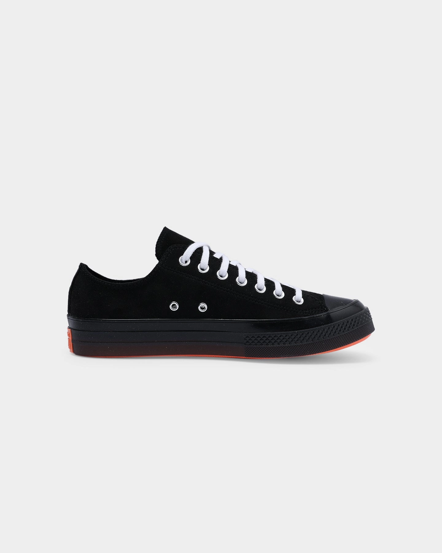 Timeless Chic Converse Chuck Taylor All Star CX Stretch Suede Low Top Black/Mango/White