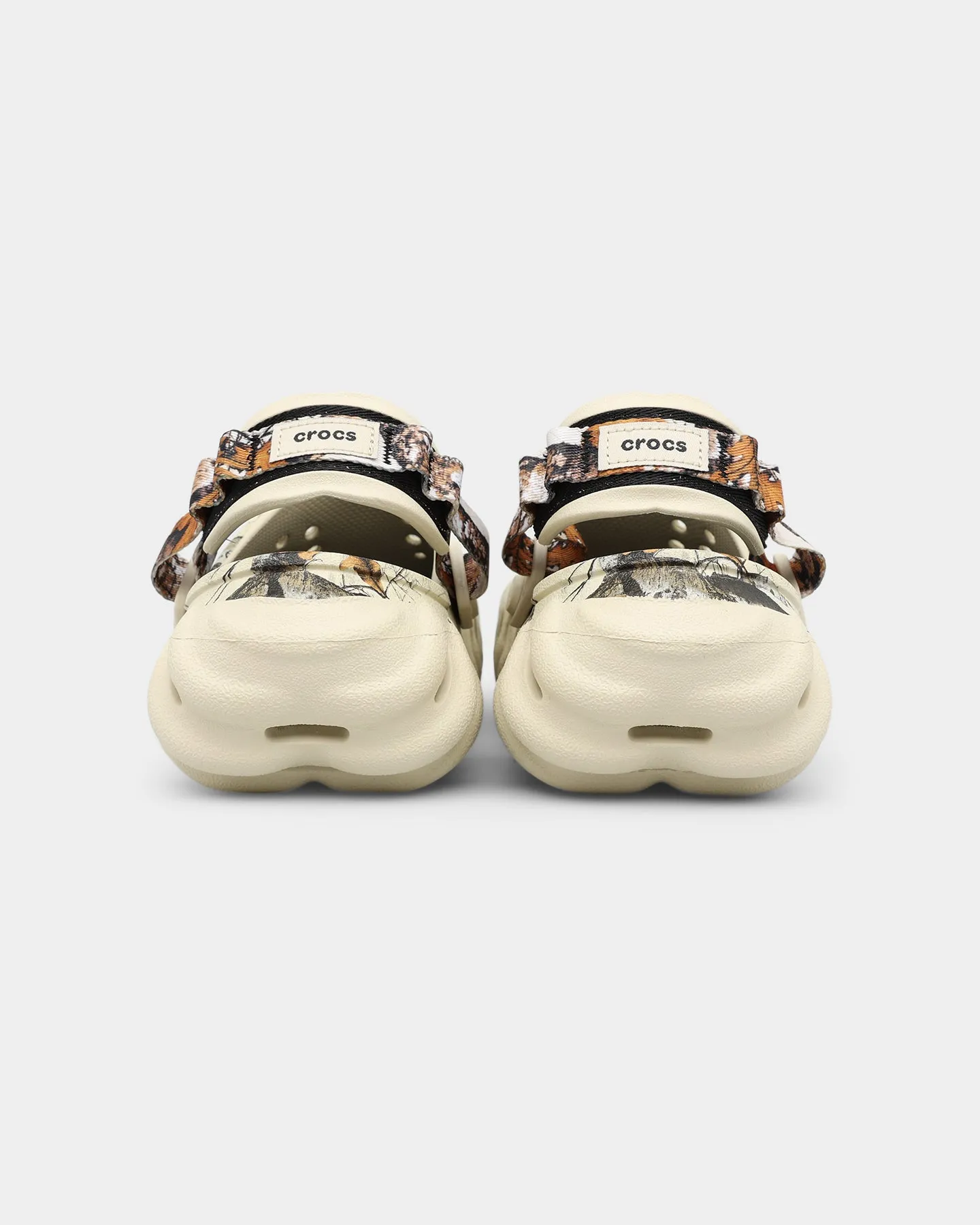 Right Collapsible Heel Crocs Echo Clog Real Tree Camo