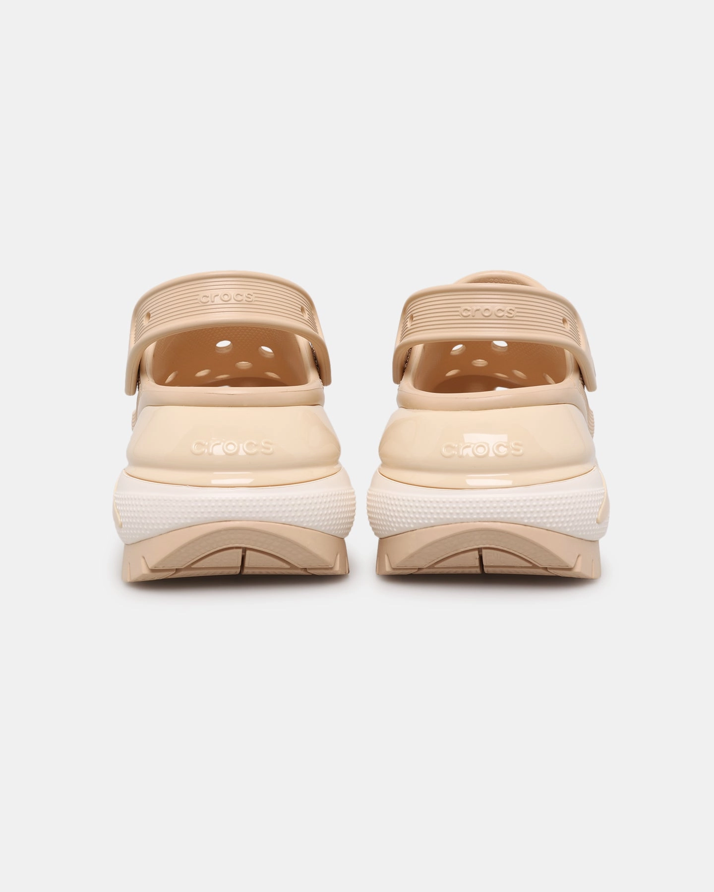 Crocs Mega Crush Clog Shitake performance - level Retro-inspired performance