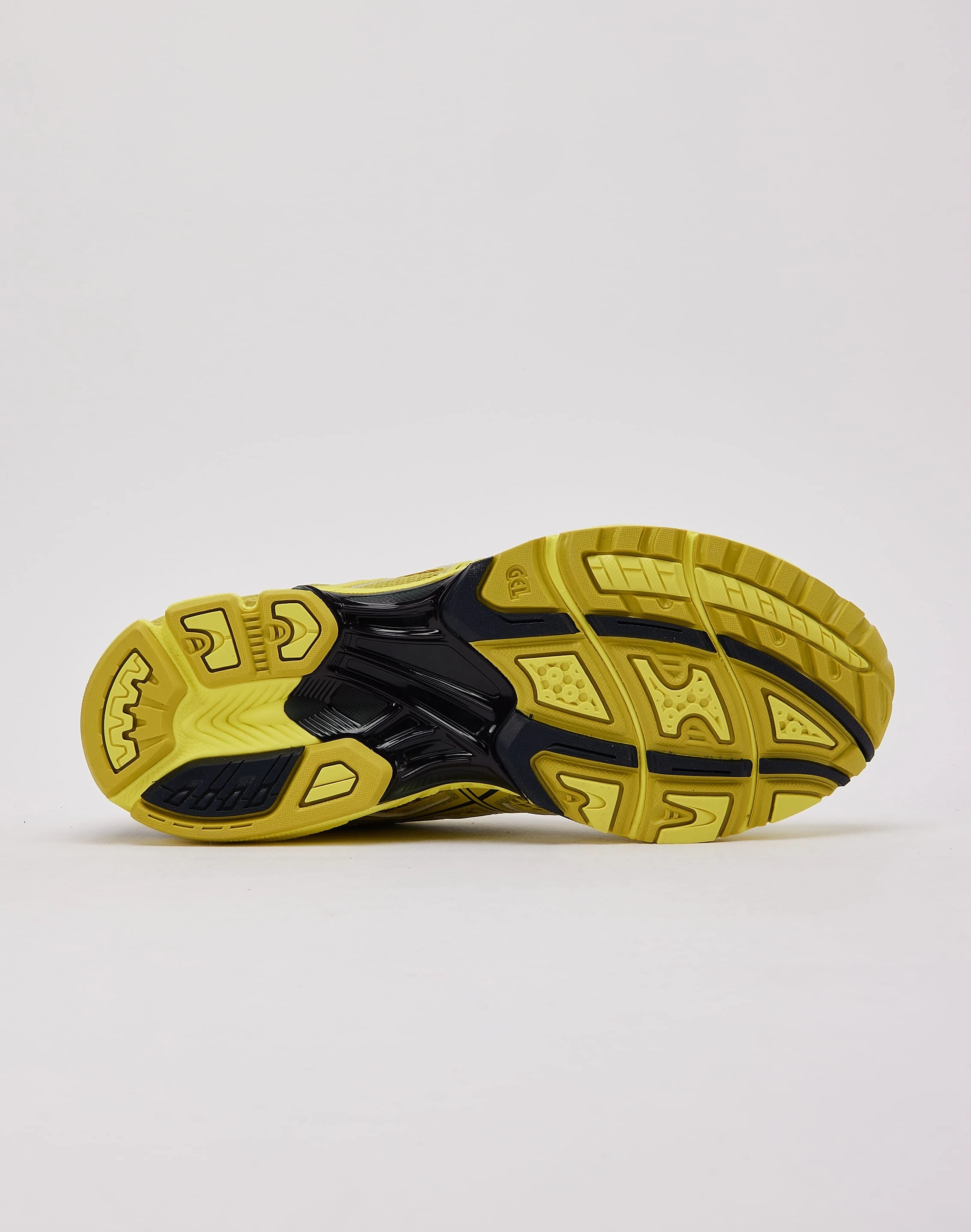 Stabilizing Chassis Asics GEL-NIMBUS 10.1