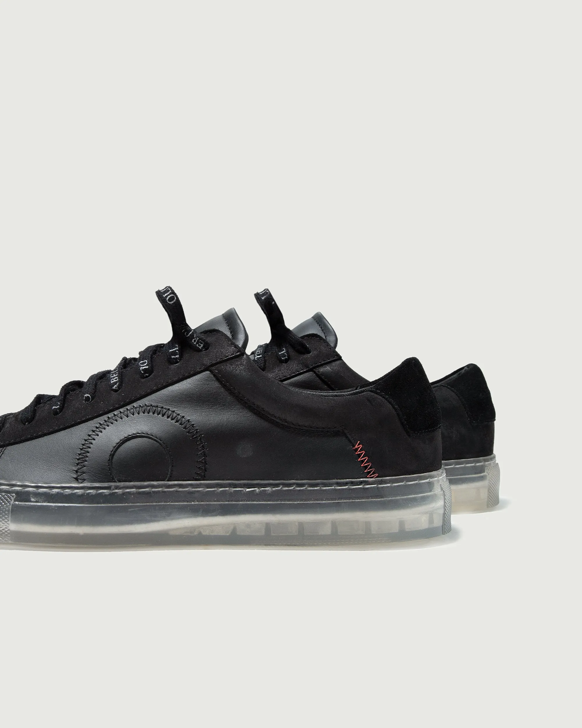 Low 1 | Black Ghost Instant Comfort Shoes