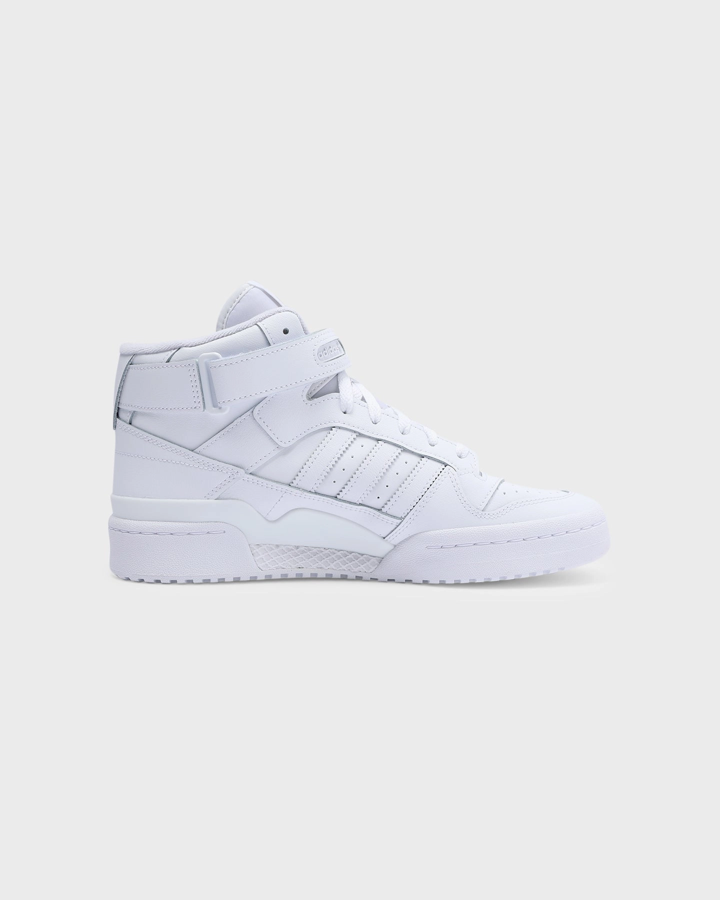 Iconic Piece Arch Stability Technology Adidas Men's Forum Mid Cloud White / Cloud White / Cloud White