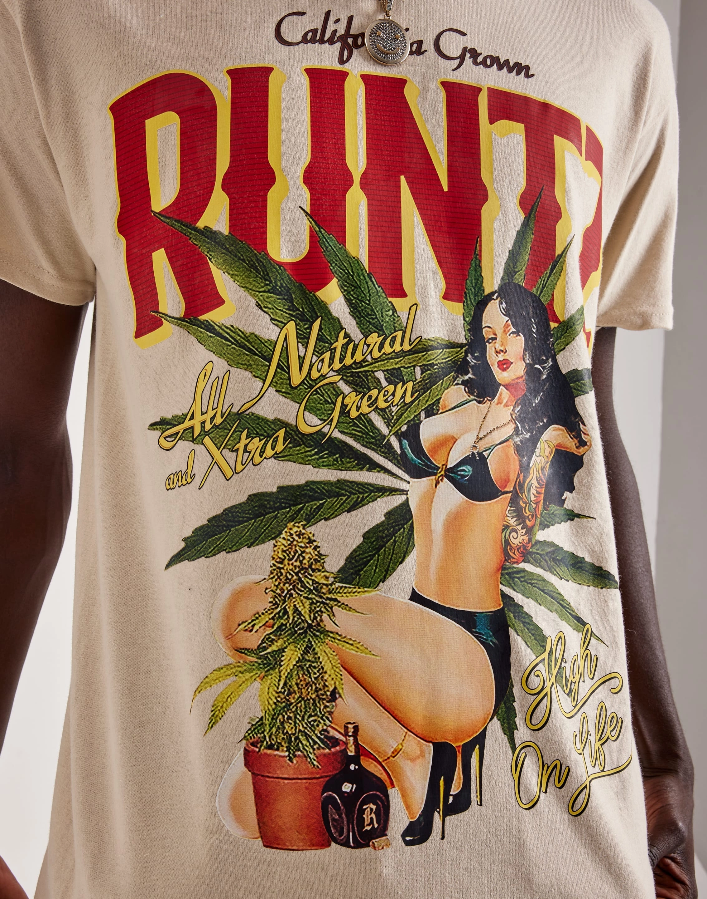 Runtz High On Life Tee hand - washable