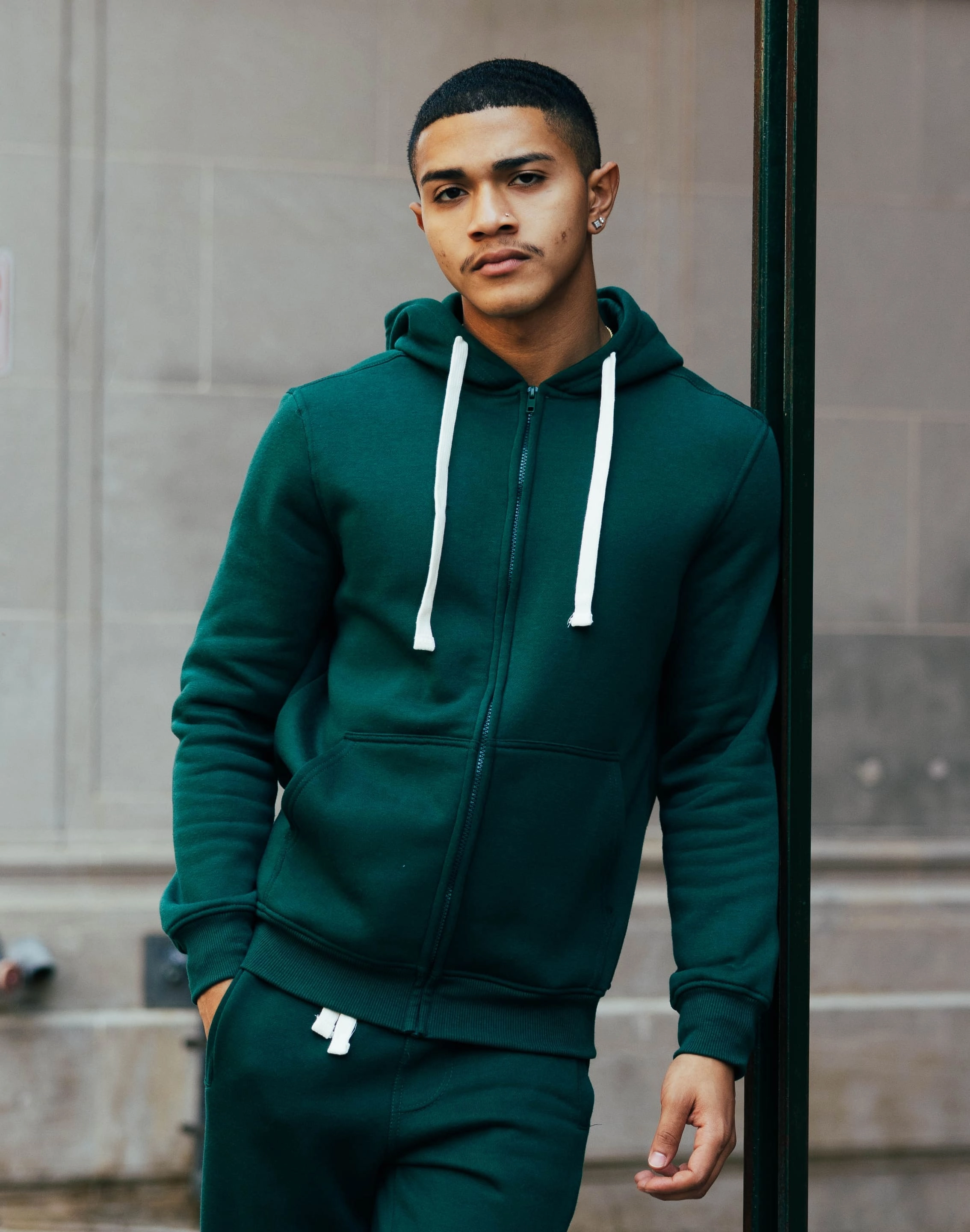 DH Essentials Basic Full-Zip Fleece Hoodie Enhanced Airflow