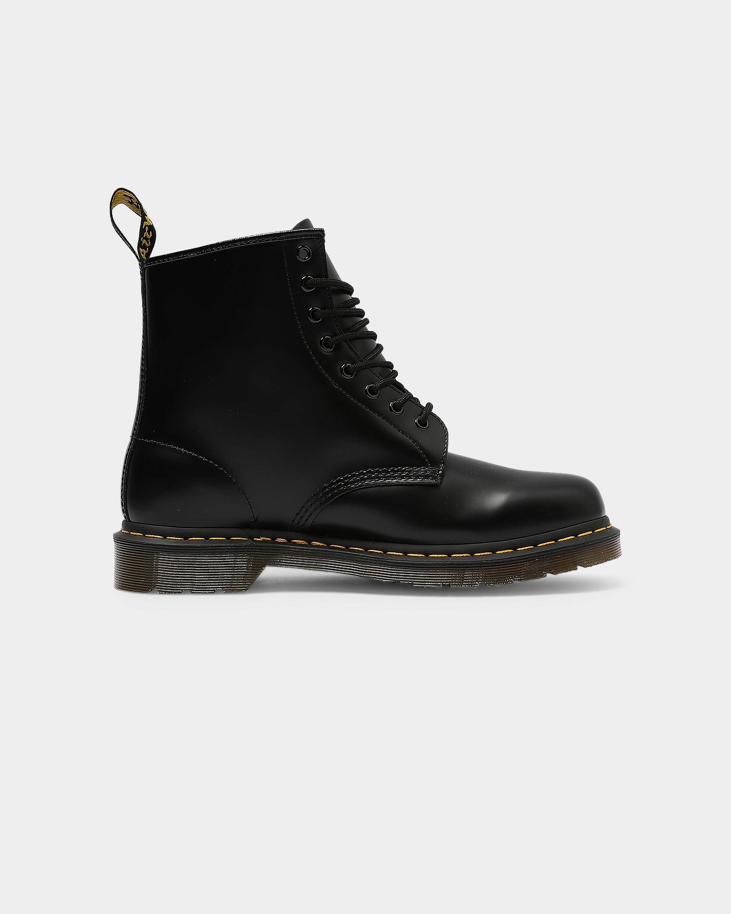Dr. Martens 1460Z DMC 8-EYE Boot Black Smooth Energy Returning Heel