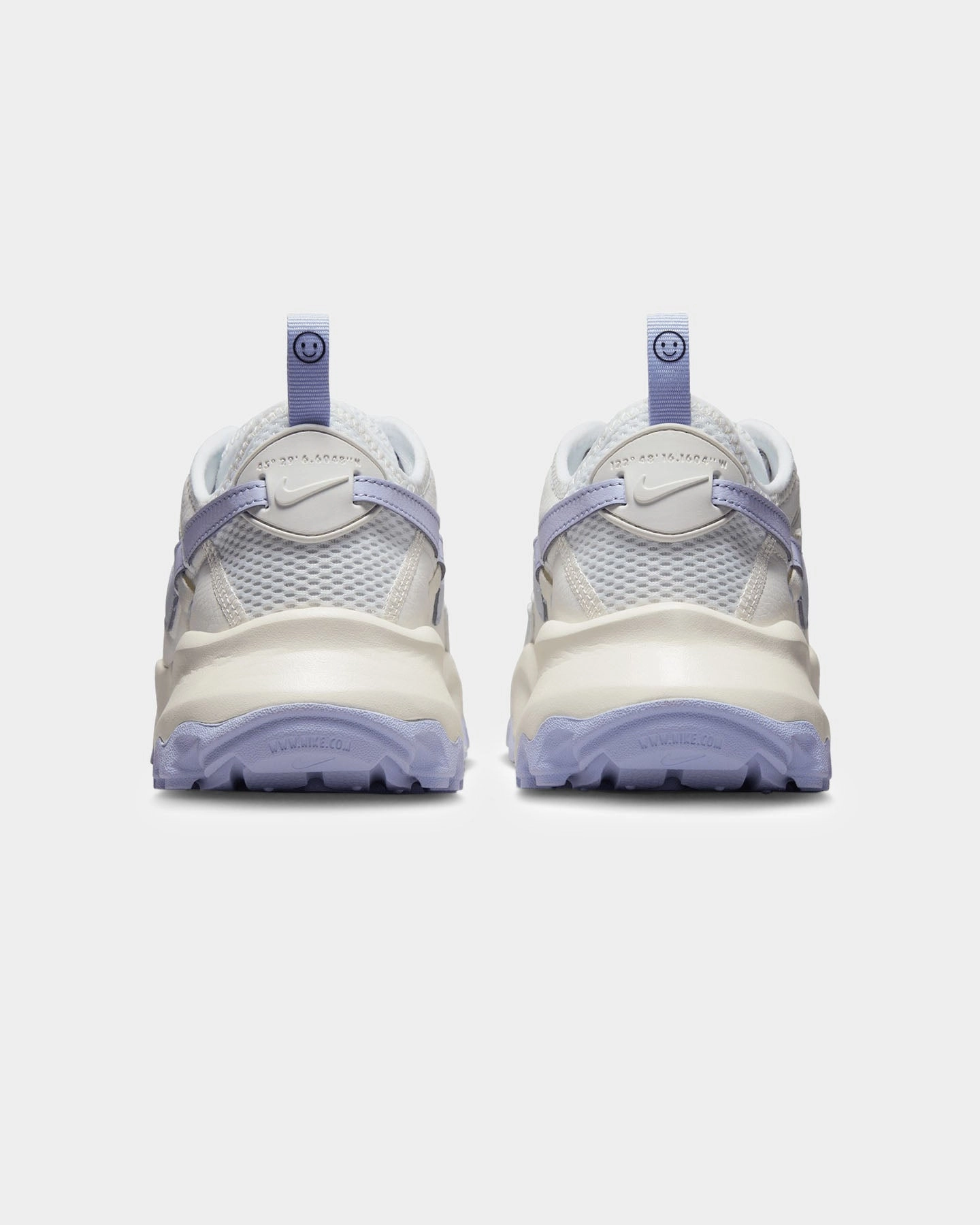 Nike Women's TC 7900 Premium Summit White/Oxygen Purple Airflow channels Elastic laces