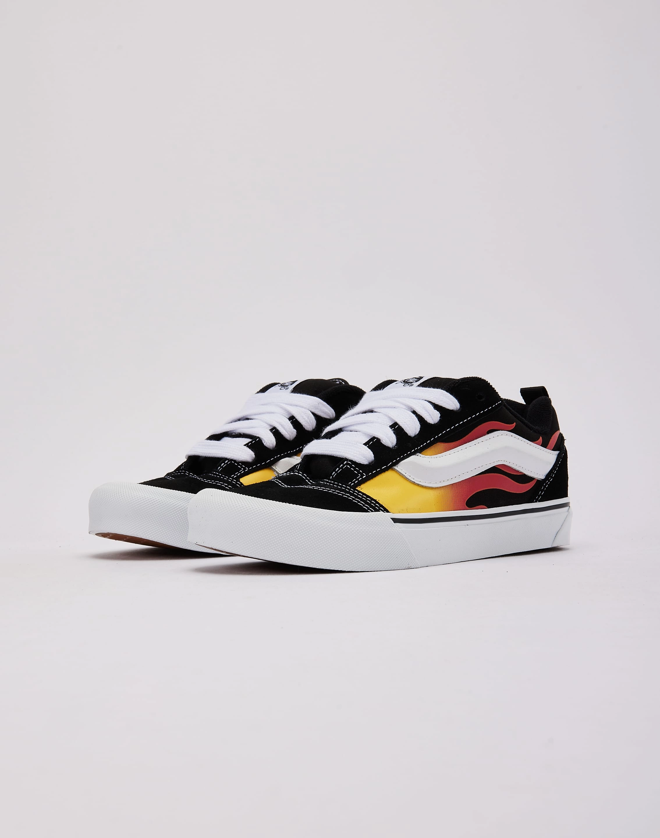 Vans Knu Skool Grade-School Slim Style Puncture Resistant Sole