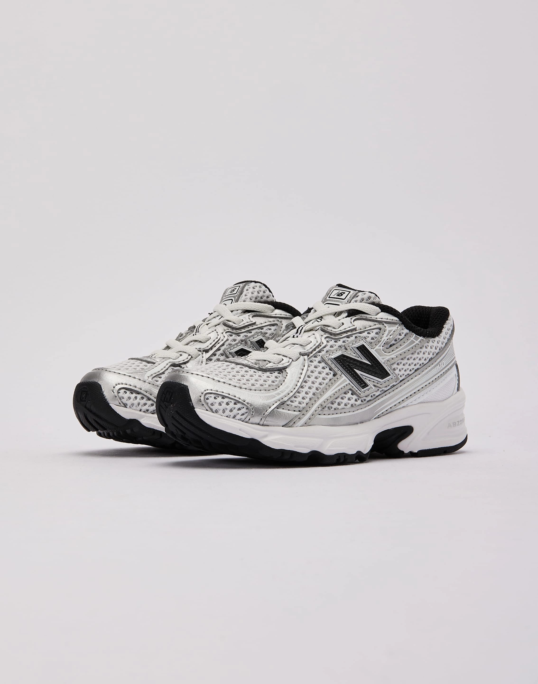 New Balance 740 Bungee Pre-School rainy college