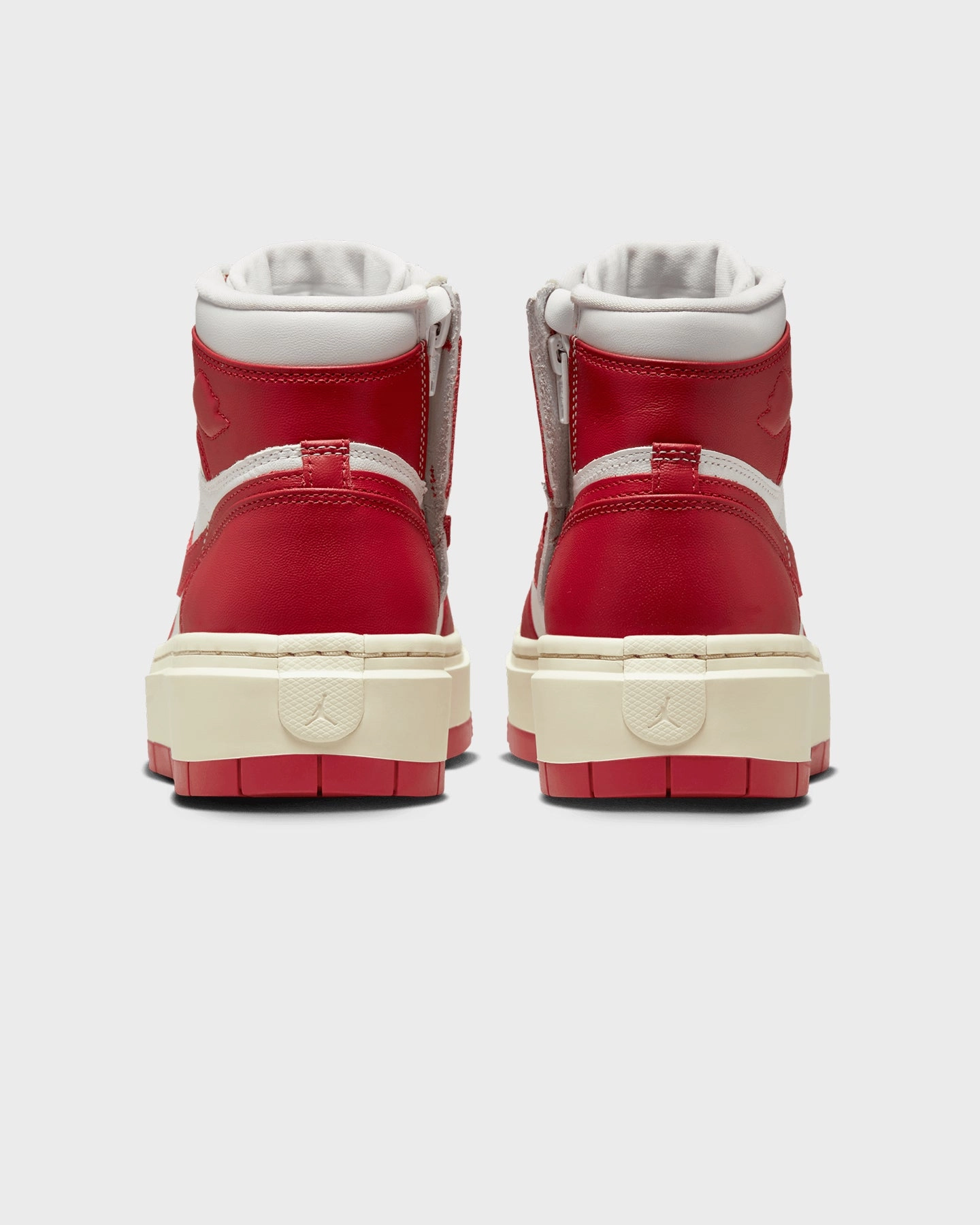 serious hikers' equipment All-around silhouette Jordan Women's Air Jordan 1 Elevate Mid Summit White/Varsity Red