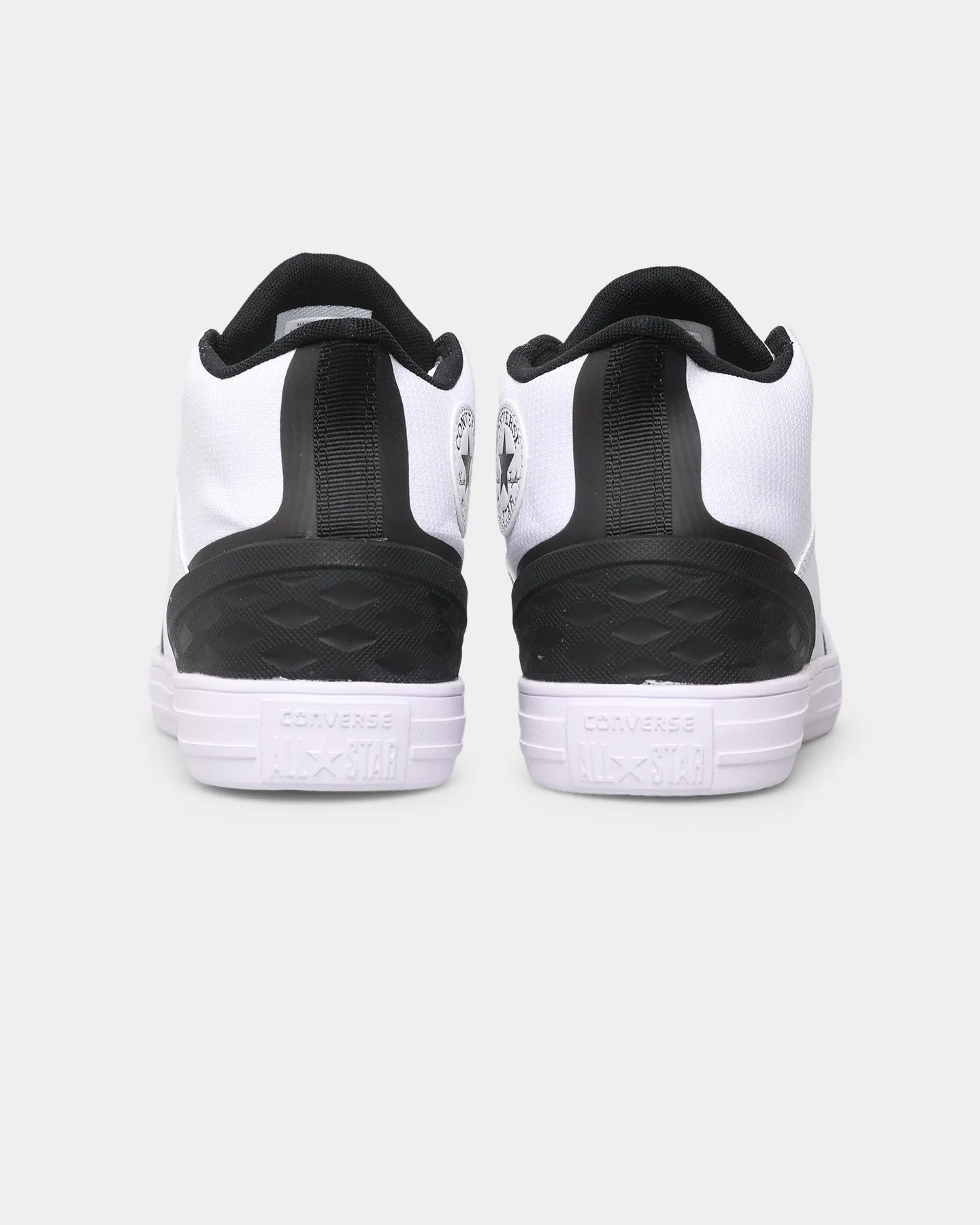 Adaptive Flex Grooves shortest Converse Chuck Taylor All Star Flux Ultra Mid White/Black/White