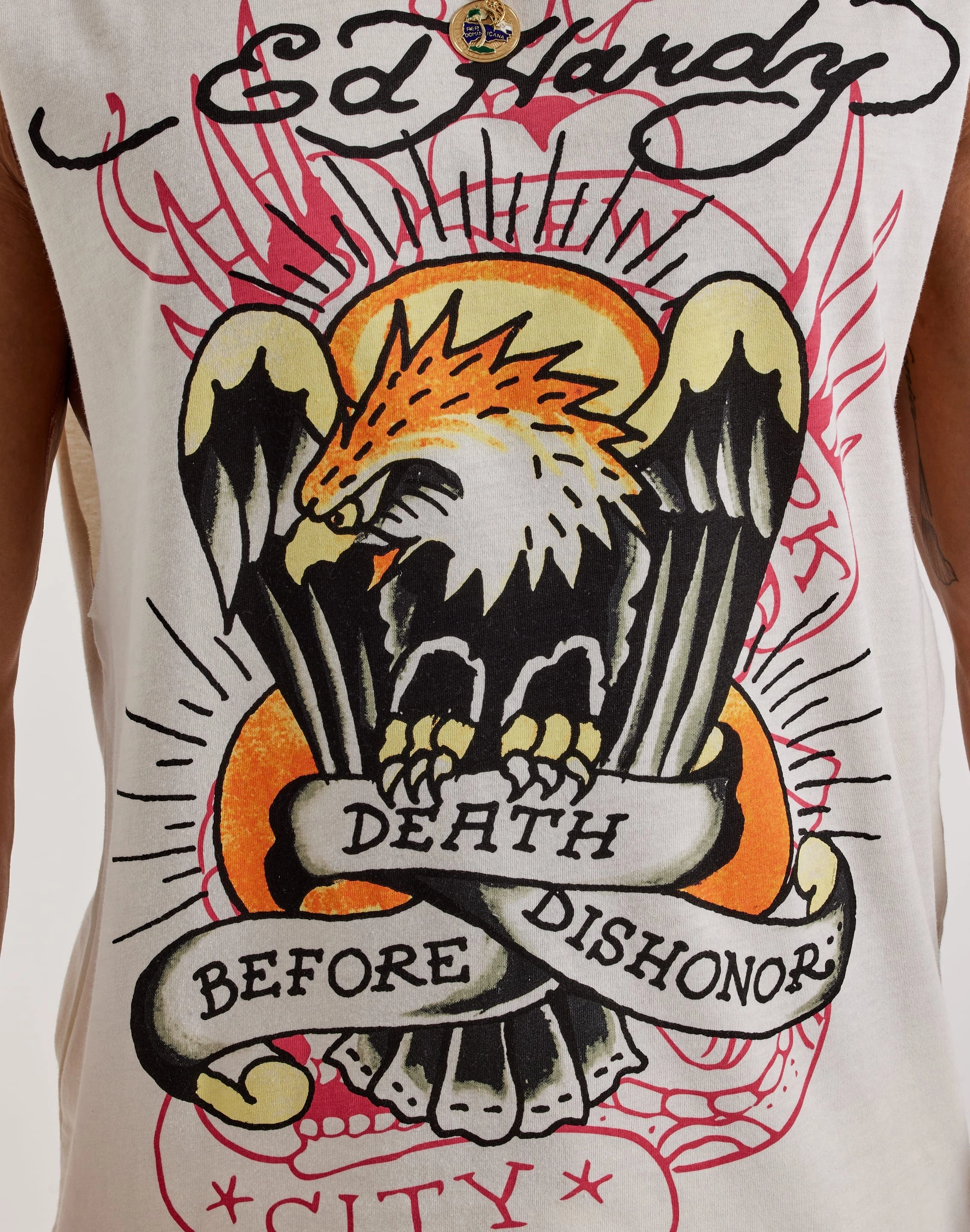 Ed Hardy Death Before Dishonor Eagle Sleeveless Tee heel - cup worker