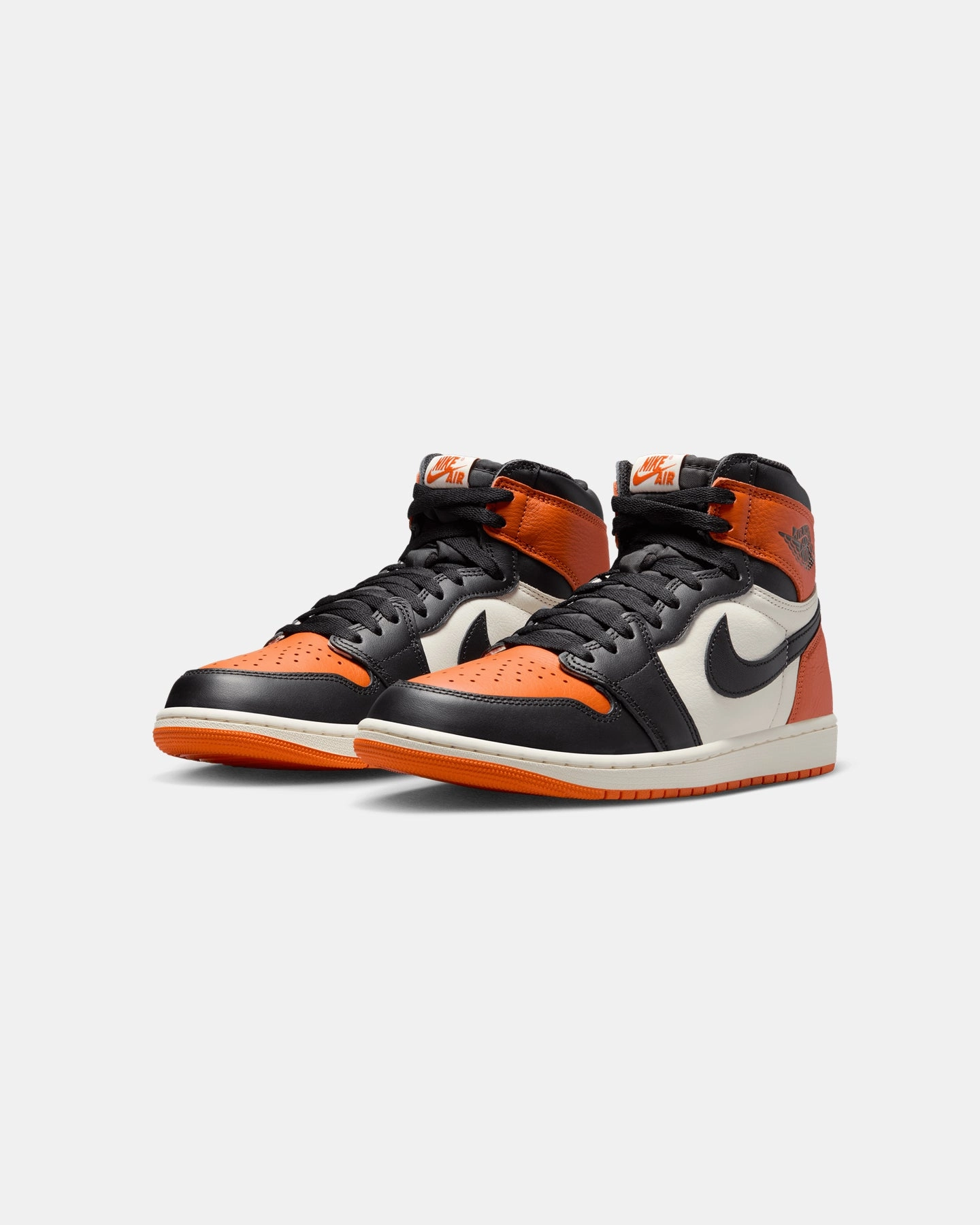 Jordan Air Jordan 1 Retro High OG "Shattered Backboard"Black/Black-Sail/Starfish Precision Cut Motion