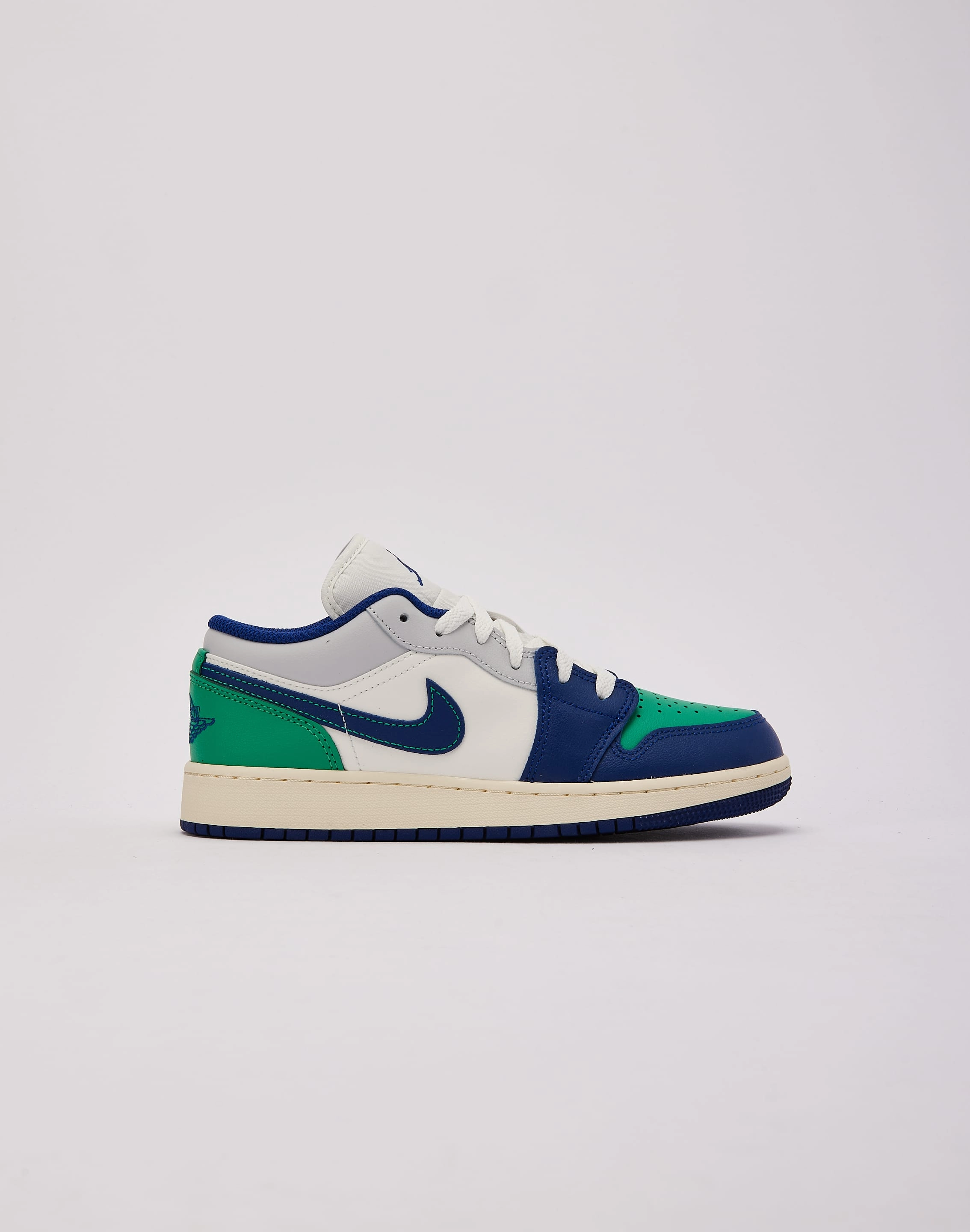 Jordan Air Jordan 1 Low Grade-School Rolling Motion Engineered