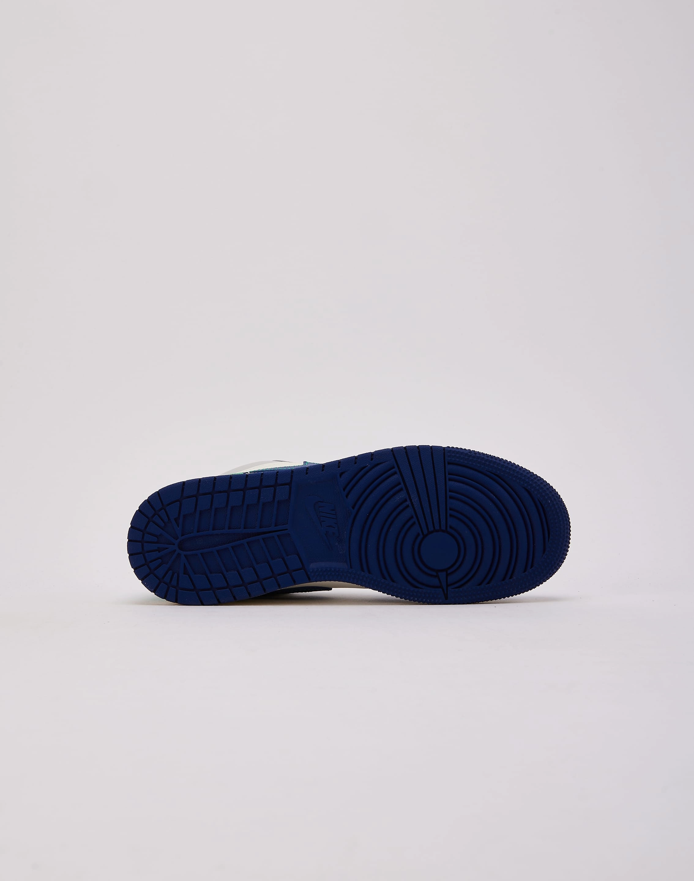 Comfortable Insole Jordan Air Jordan 1 Low Grade-School