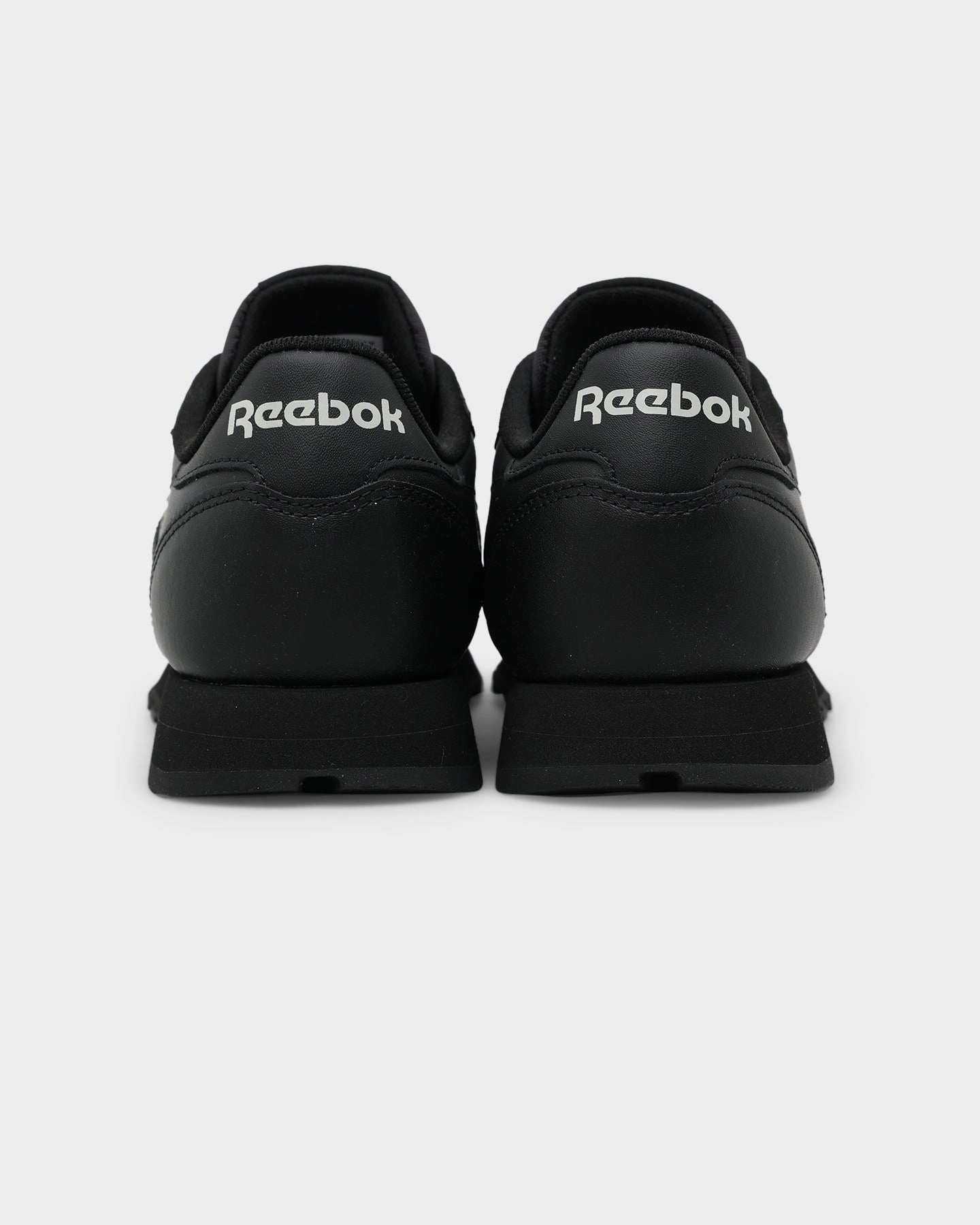 Multi directional traction Top-rated Reebok Women's Classic Leather Black
