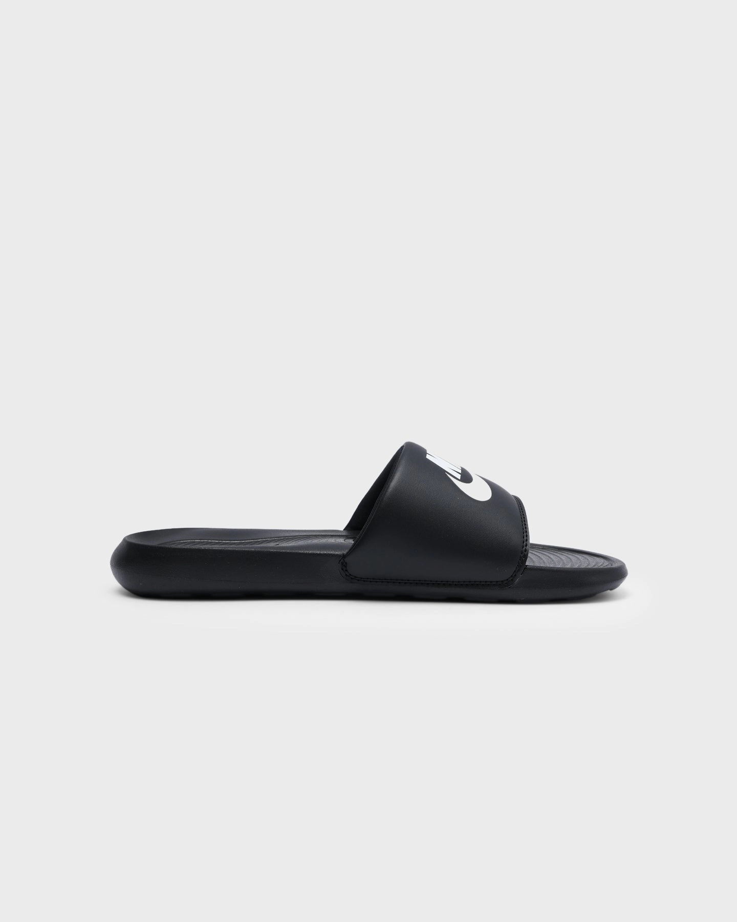 temperature regulation Alluring Nike Victori One Slide Black/White/Black