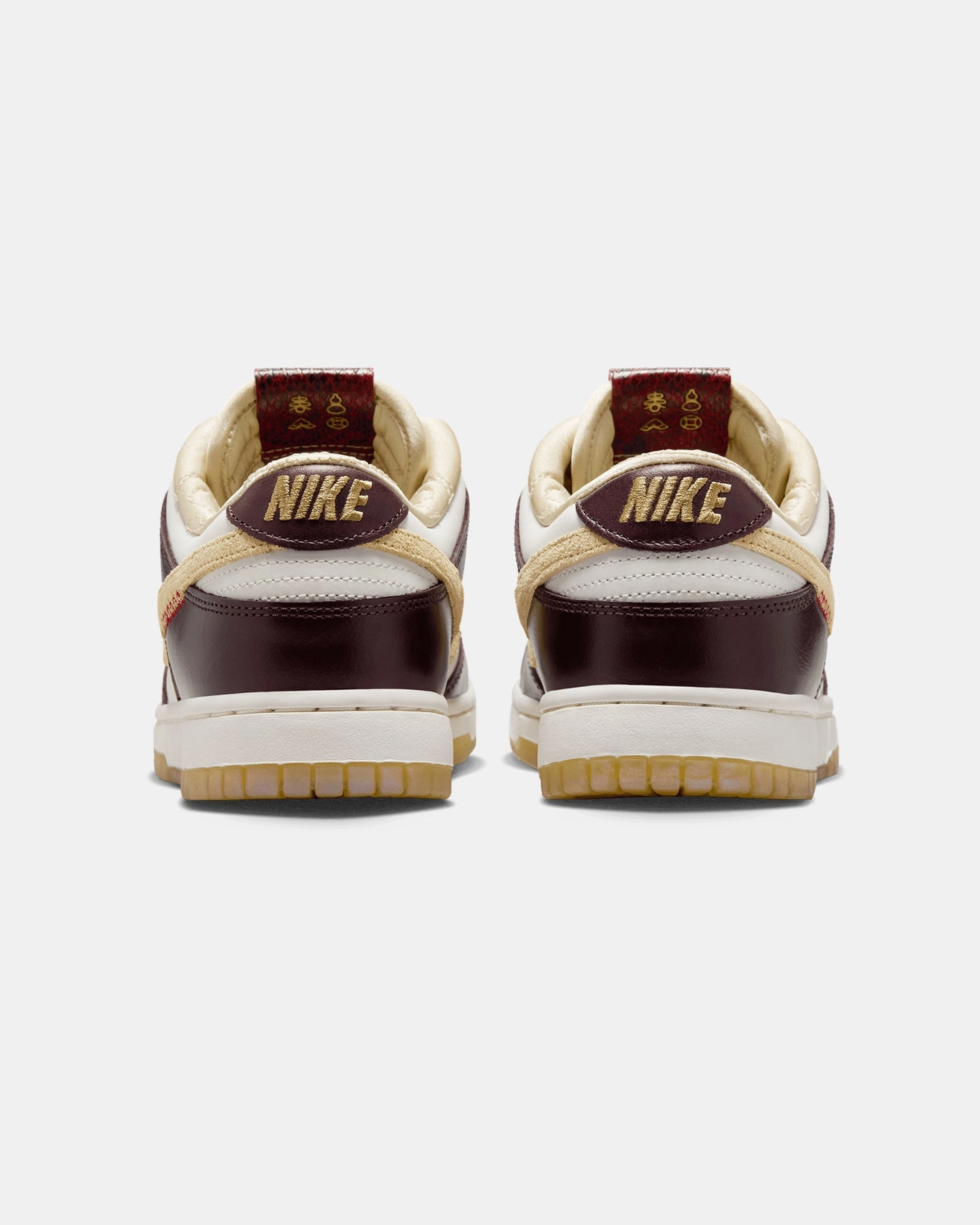 Structured performance Special Nike Women's Dunk Low LX "Year Of The Snake" Sail