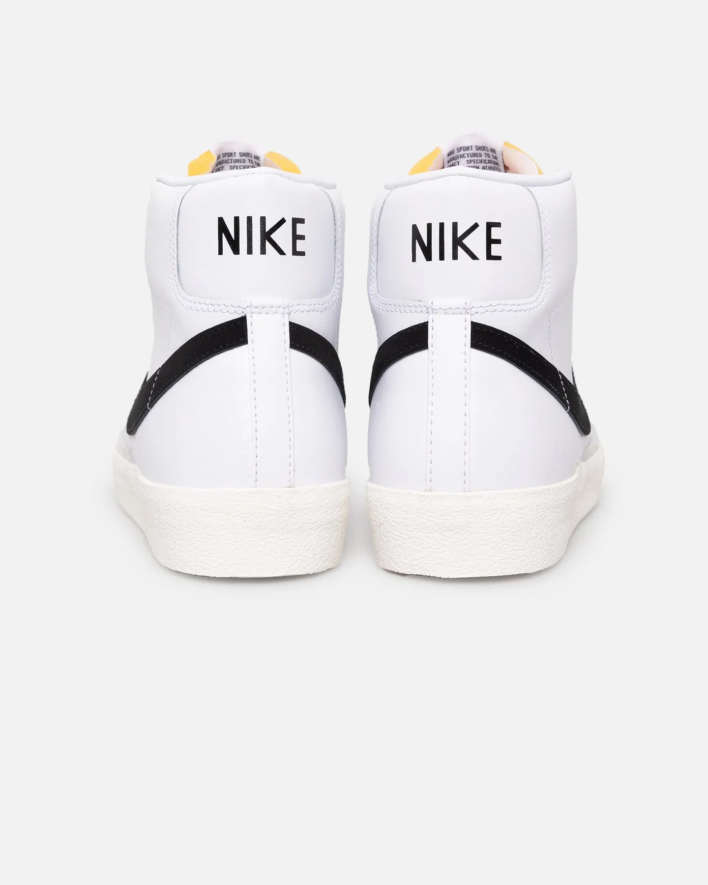 Neat Build Ergo Build Nike Men's Blazer Mid '77 Vintage White/Black